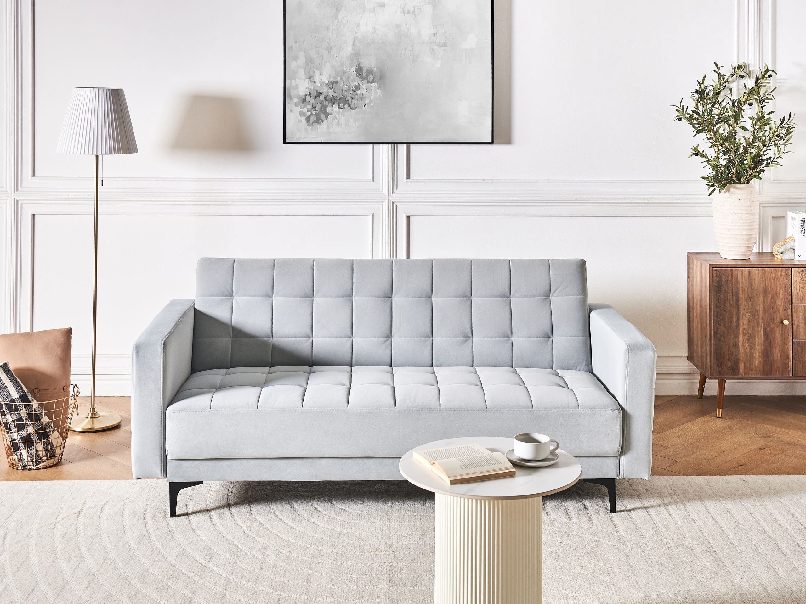 Diivanvoodi Felvena 123 (Hall)