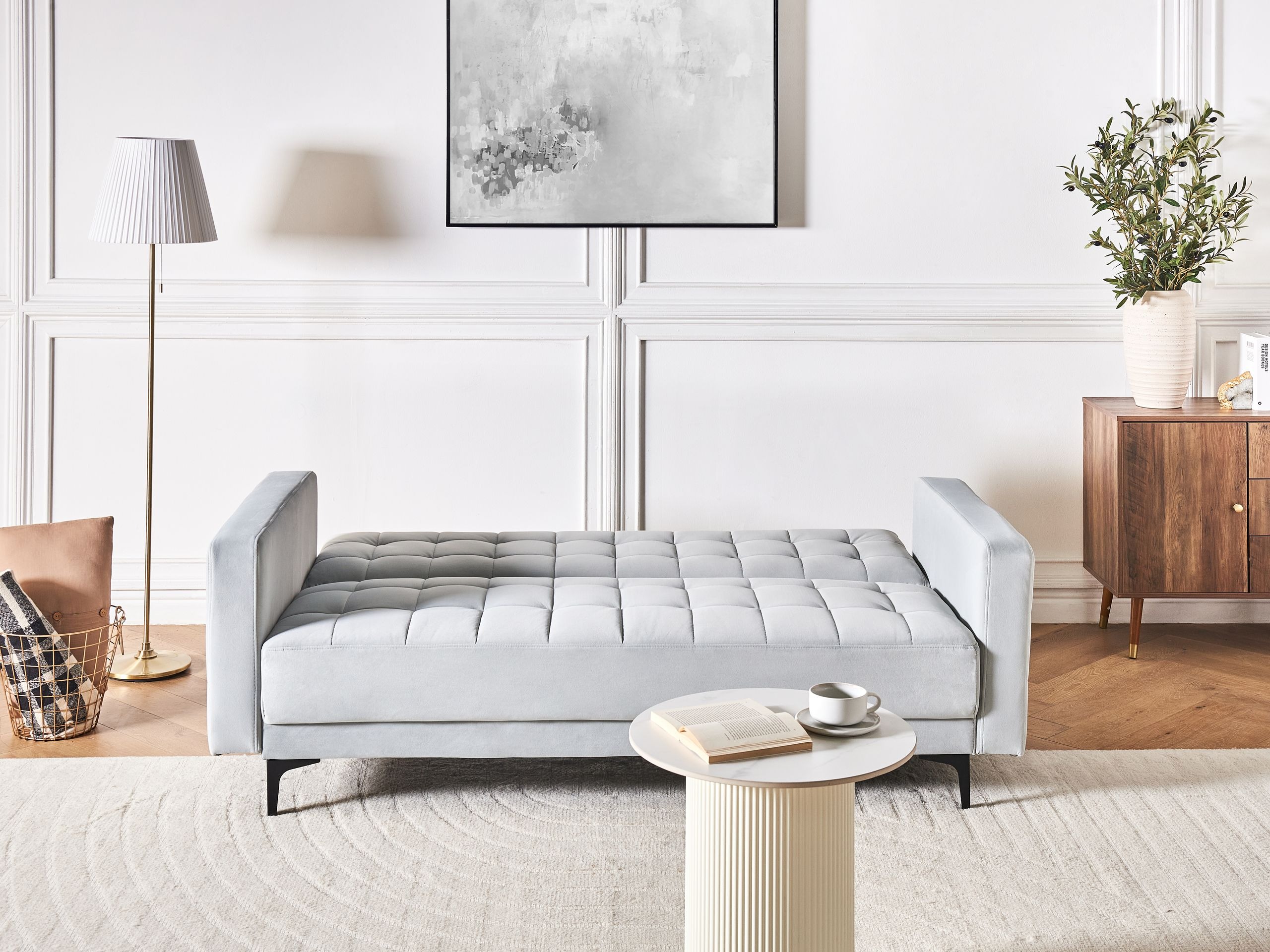 Diivanvoodi Felvena 123 (Hall)