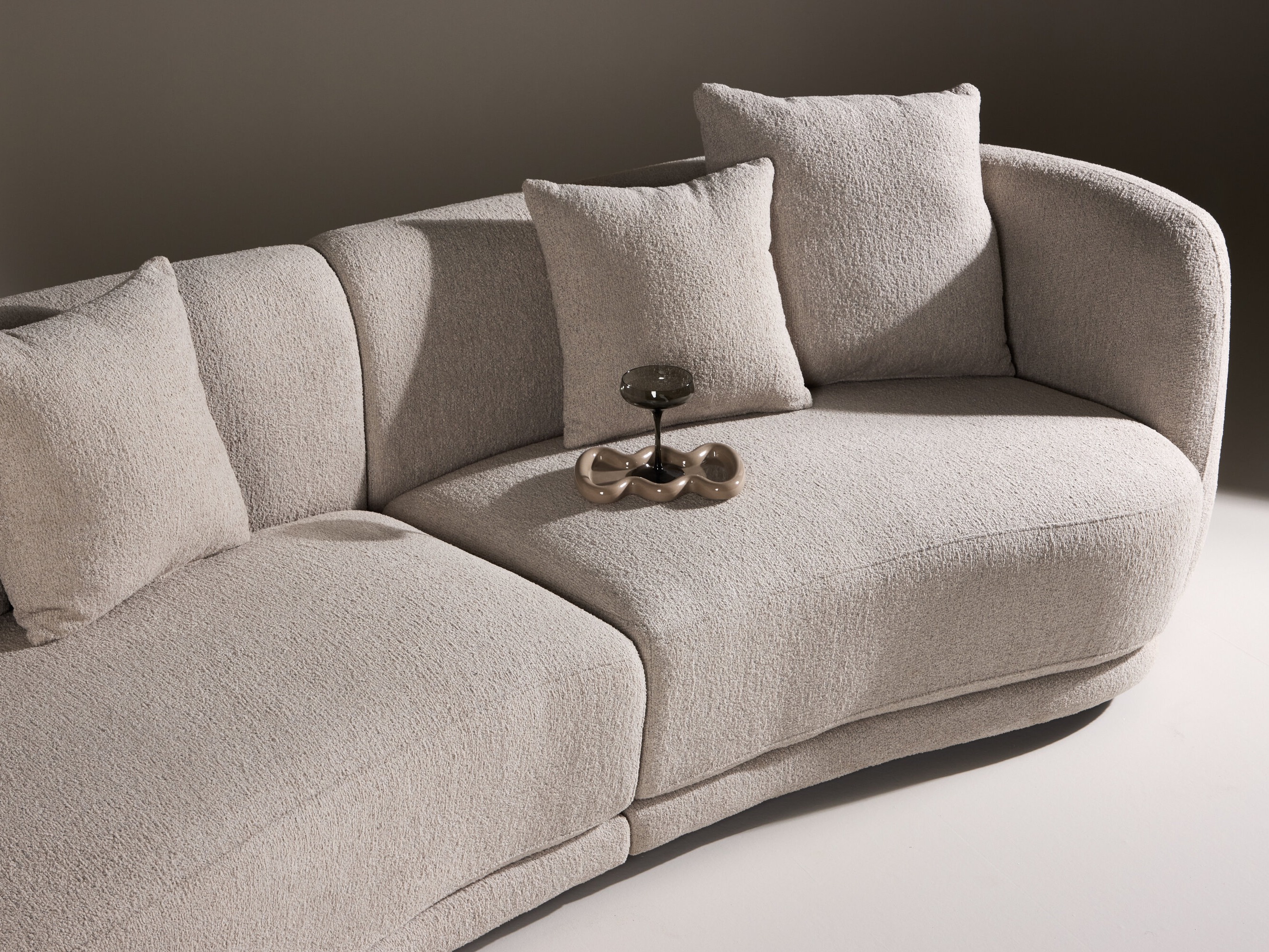 Diivan Dallas 4838 (Helepruun)