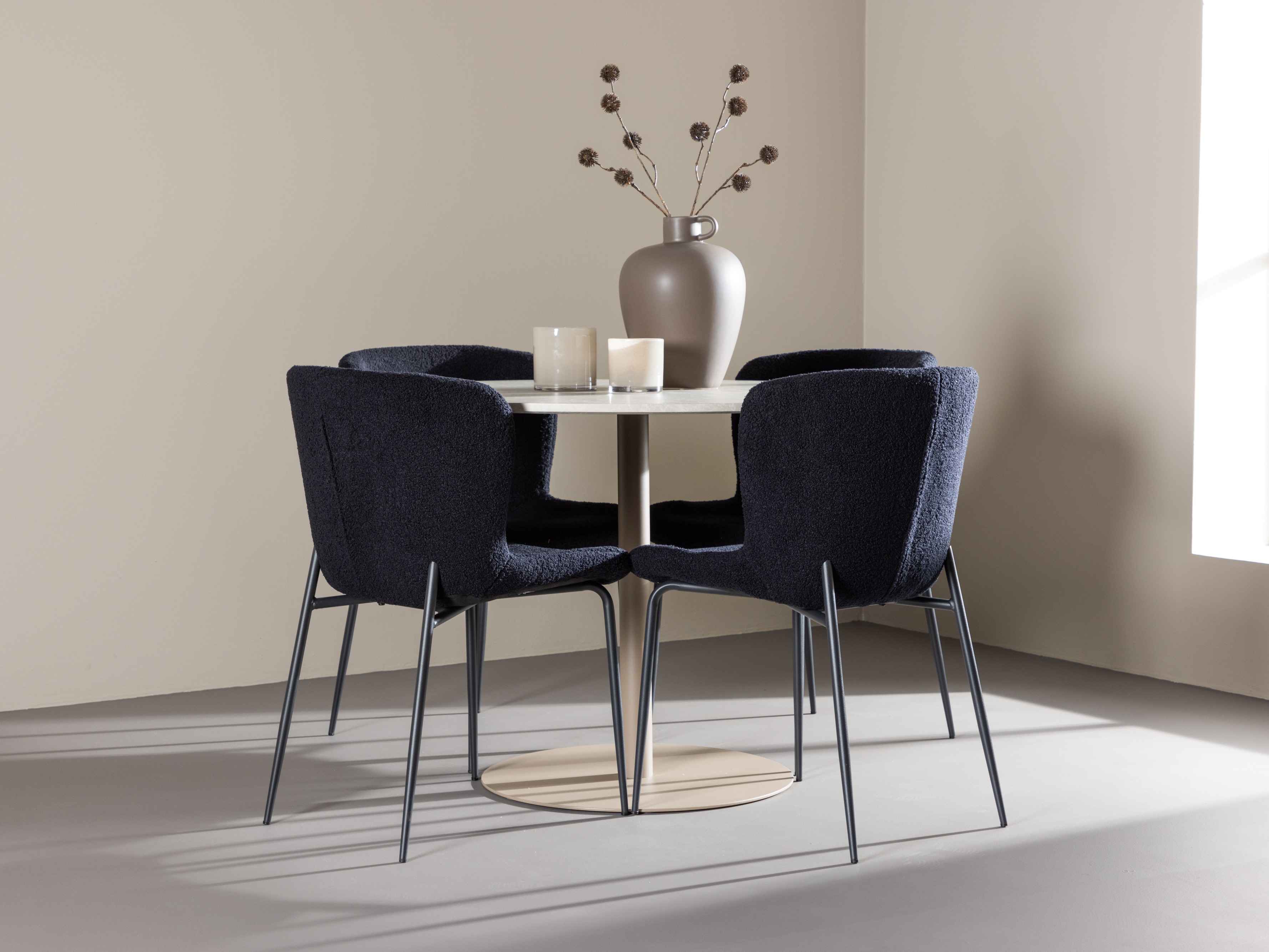 Söögitoakomplekt Dallas 4863 (Must)