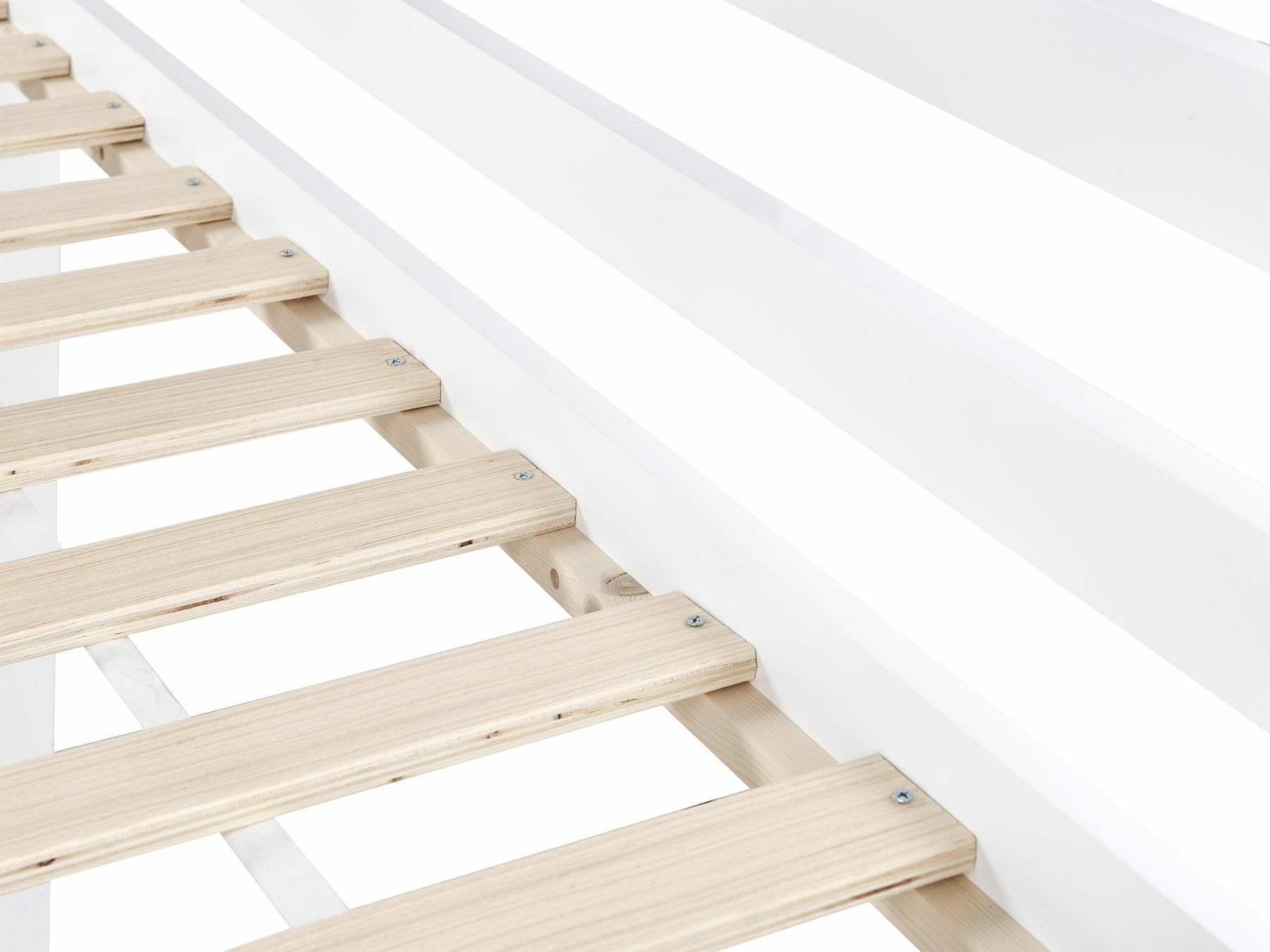 Narivoodi Berwyn 2744 (Valge)