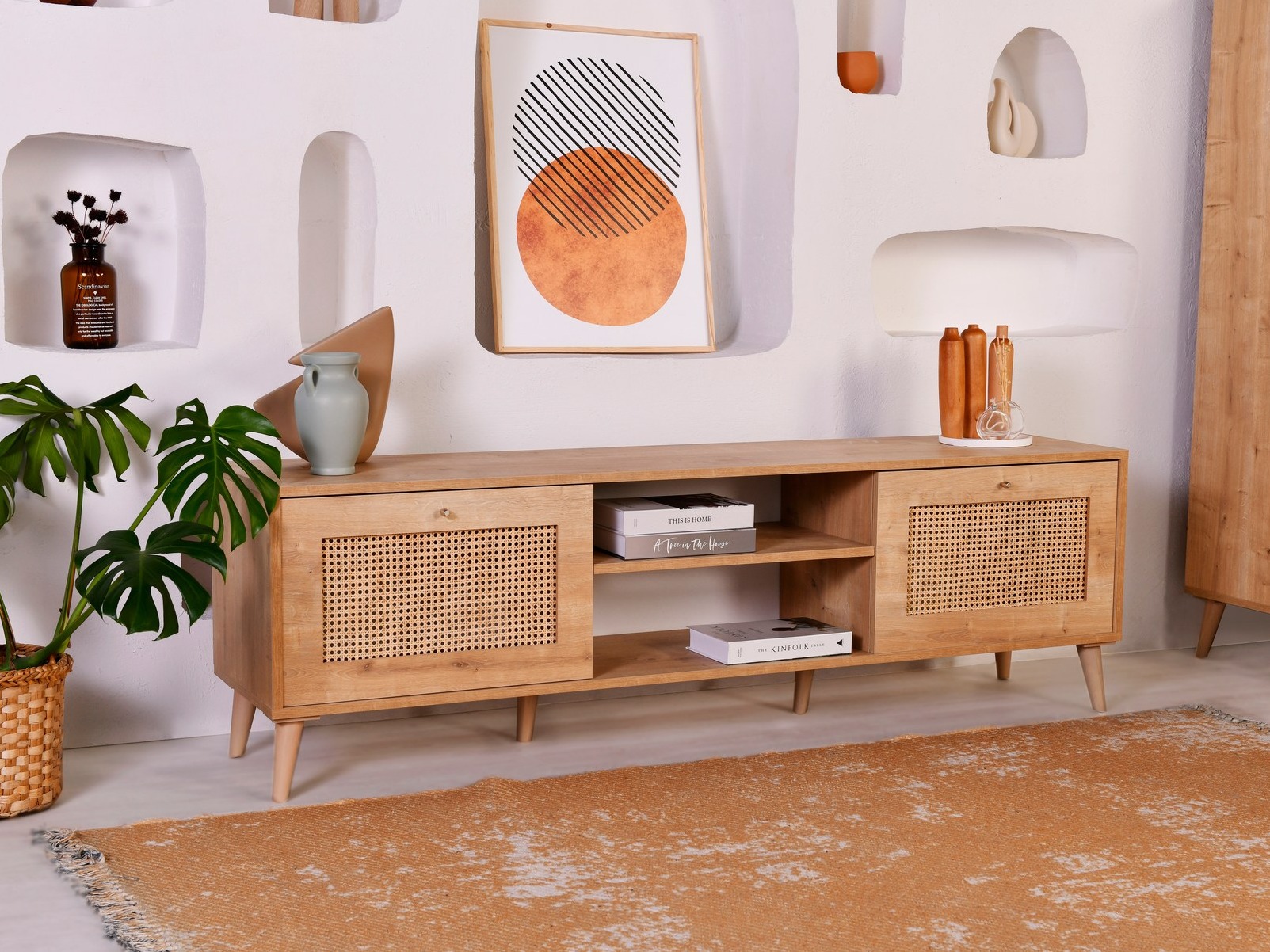 TV-alus Asheboro 172