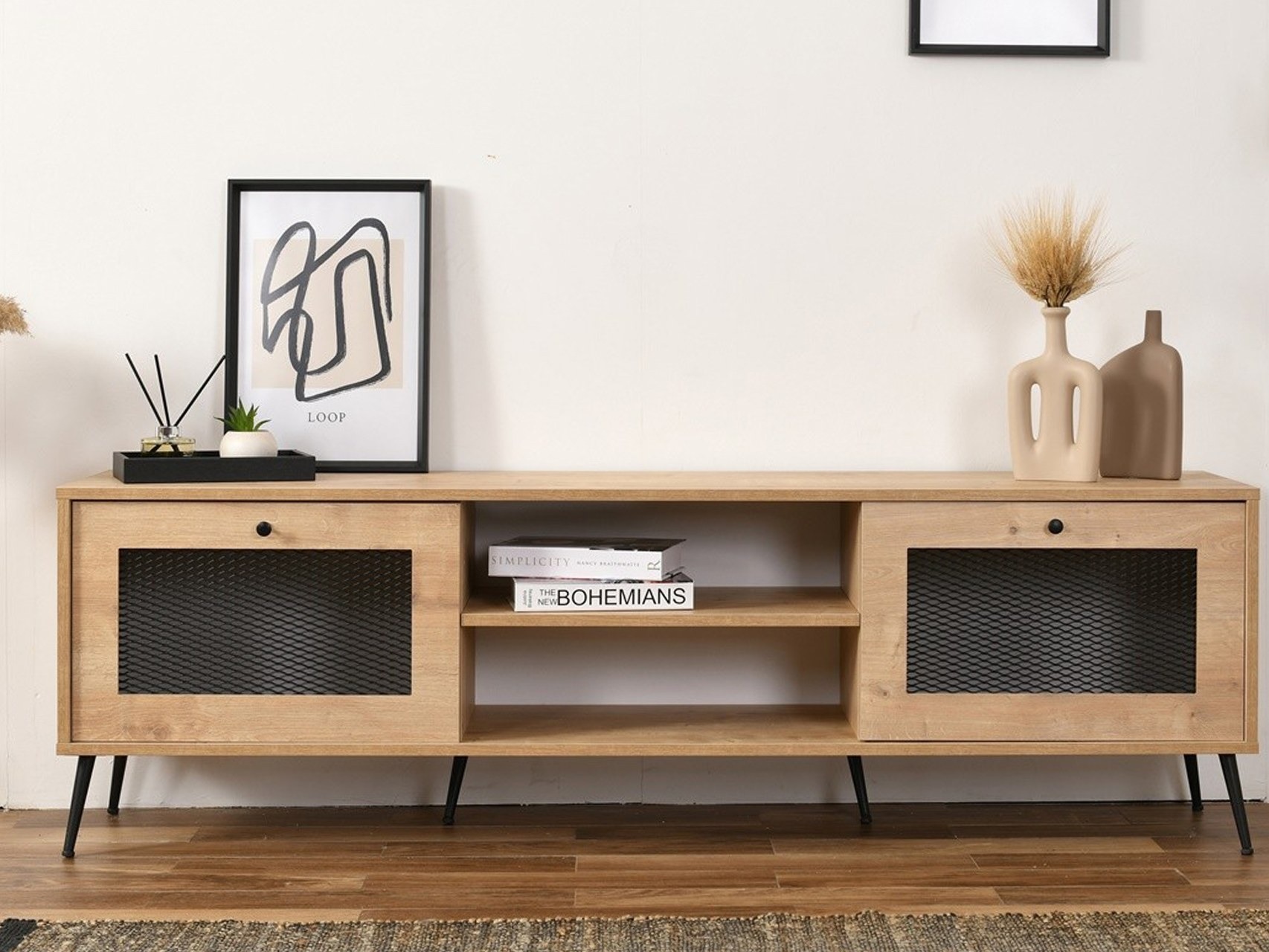 TV-alus Asheboro 175