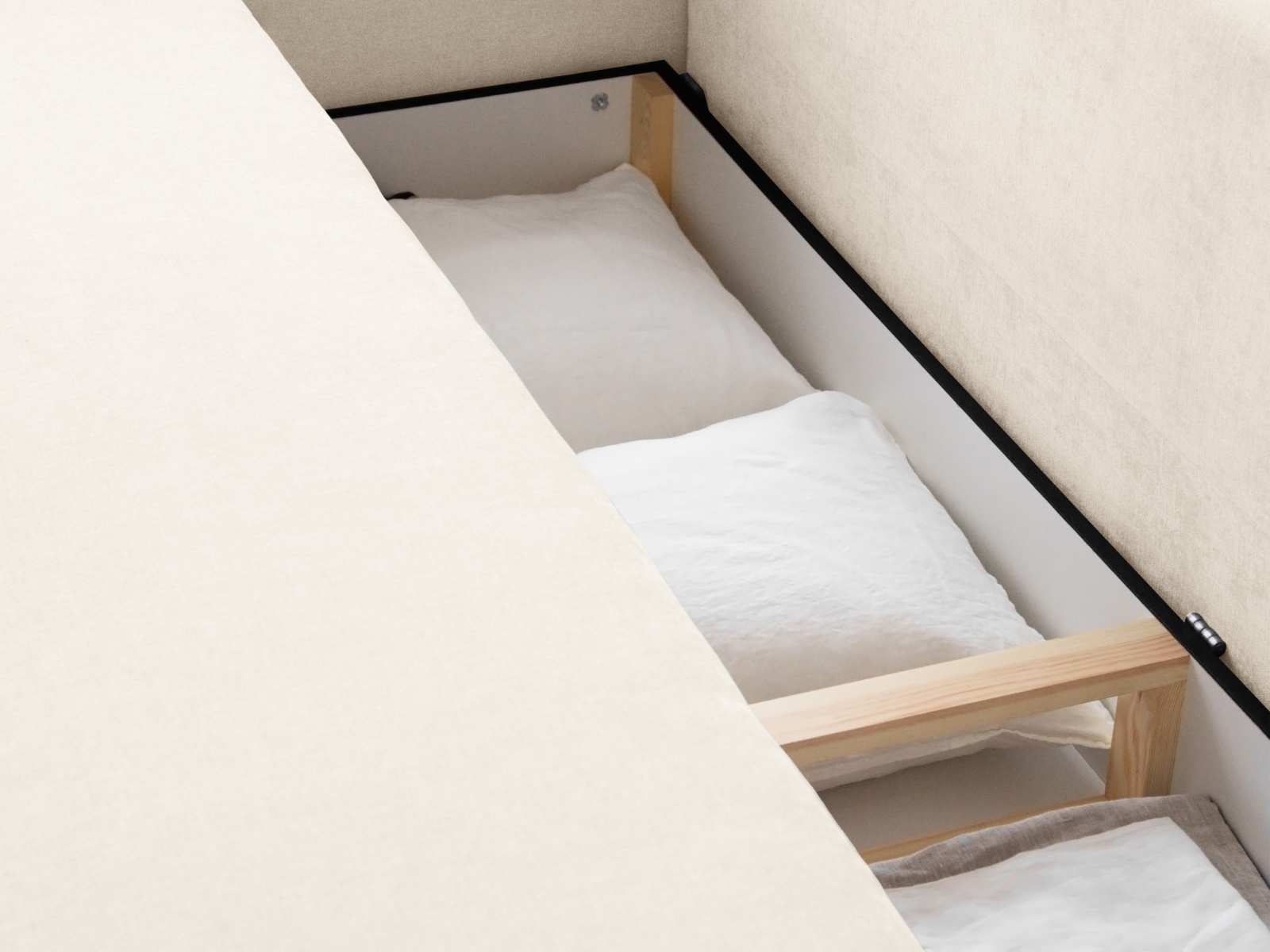 Diivanvoodi Beckley 182 (Wind 02)