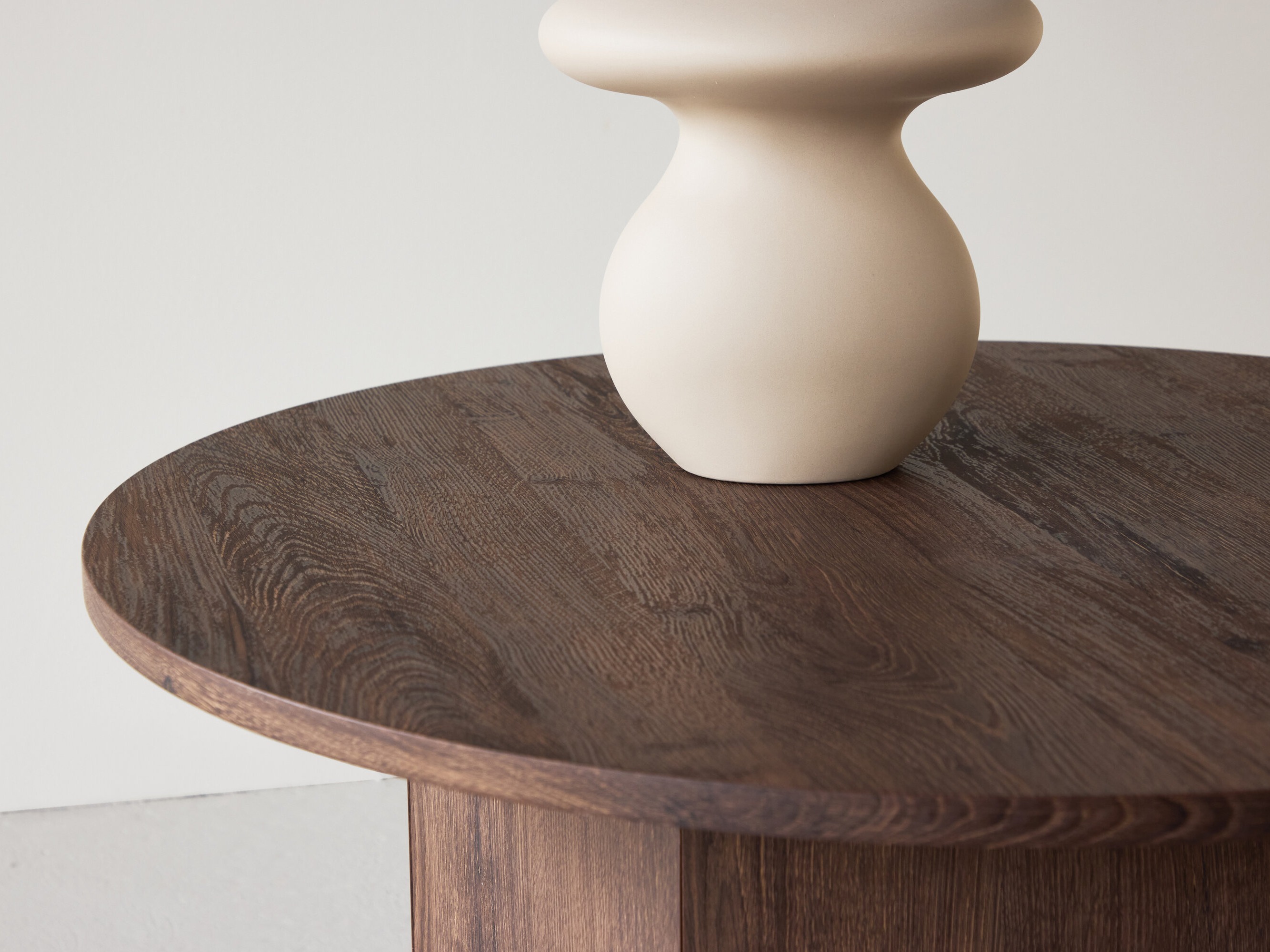 Diivanilaud Dallas 4871 (Must tamm)