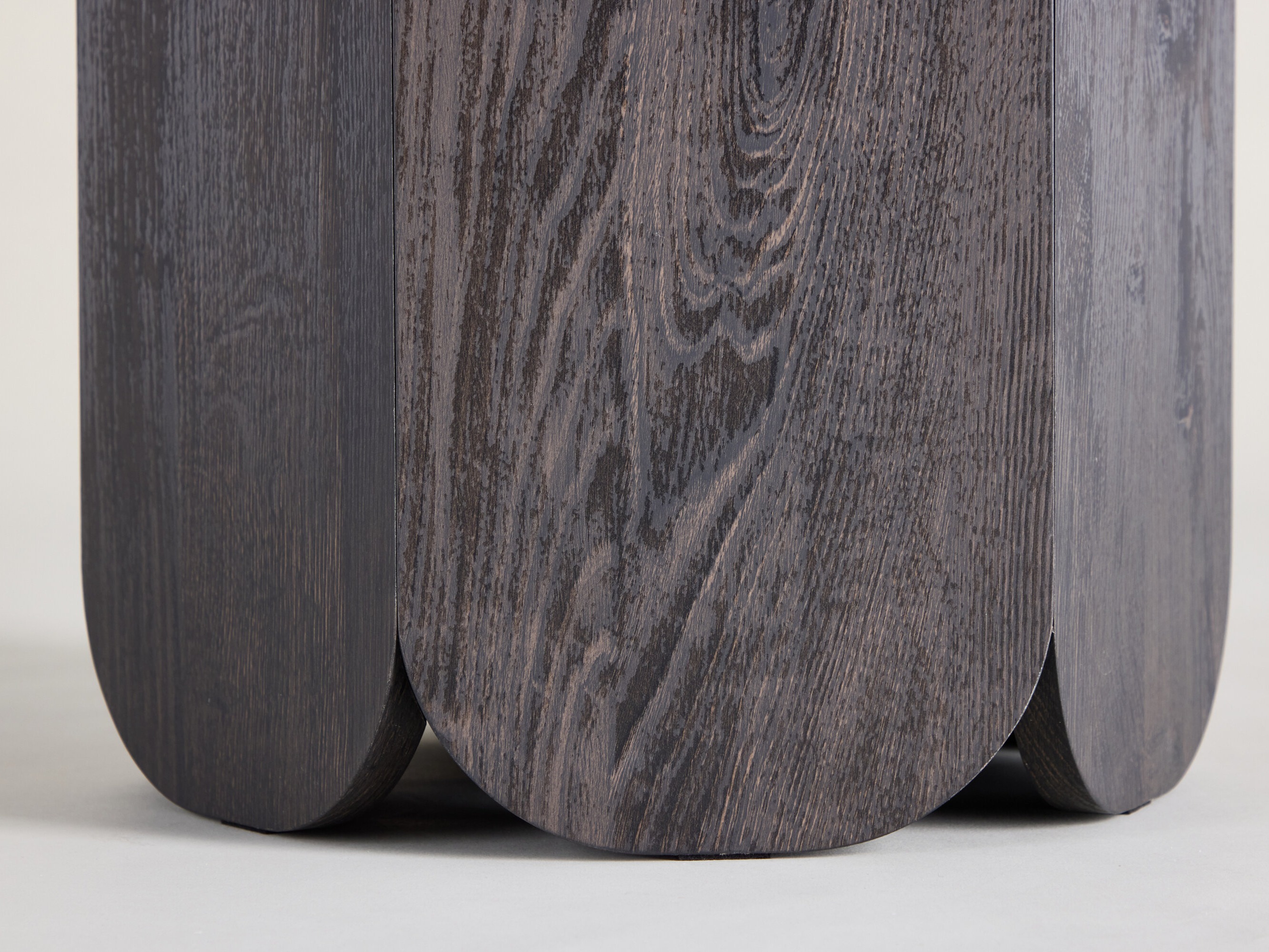 Külglaud Dallas 4872 (Must)