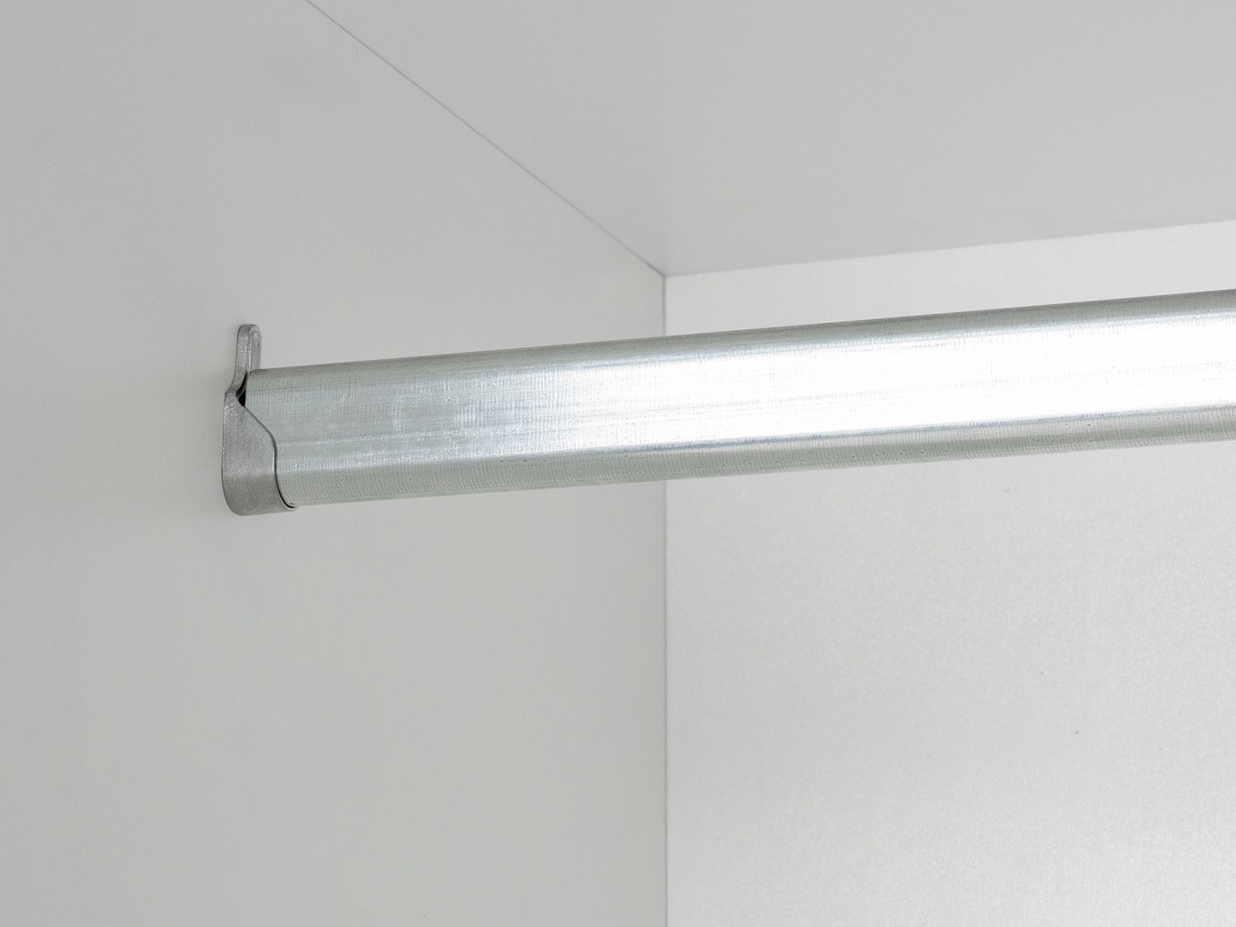 Riidekapp Bristol 217