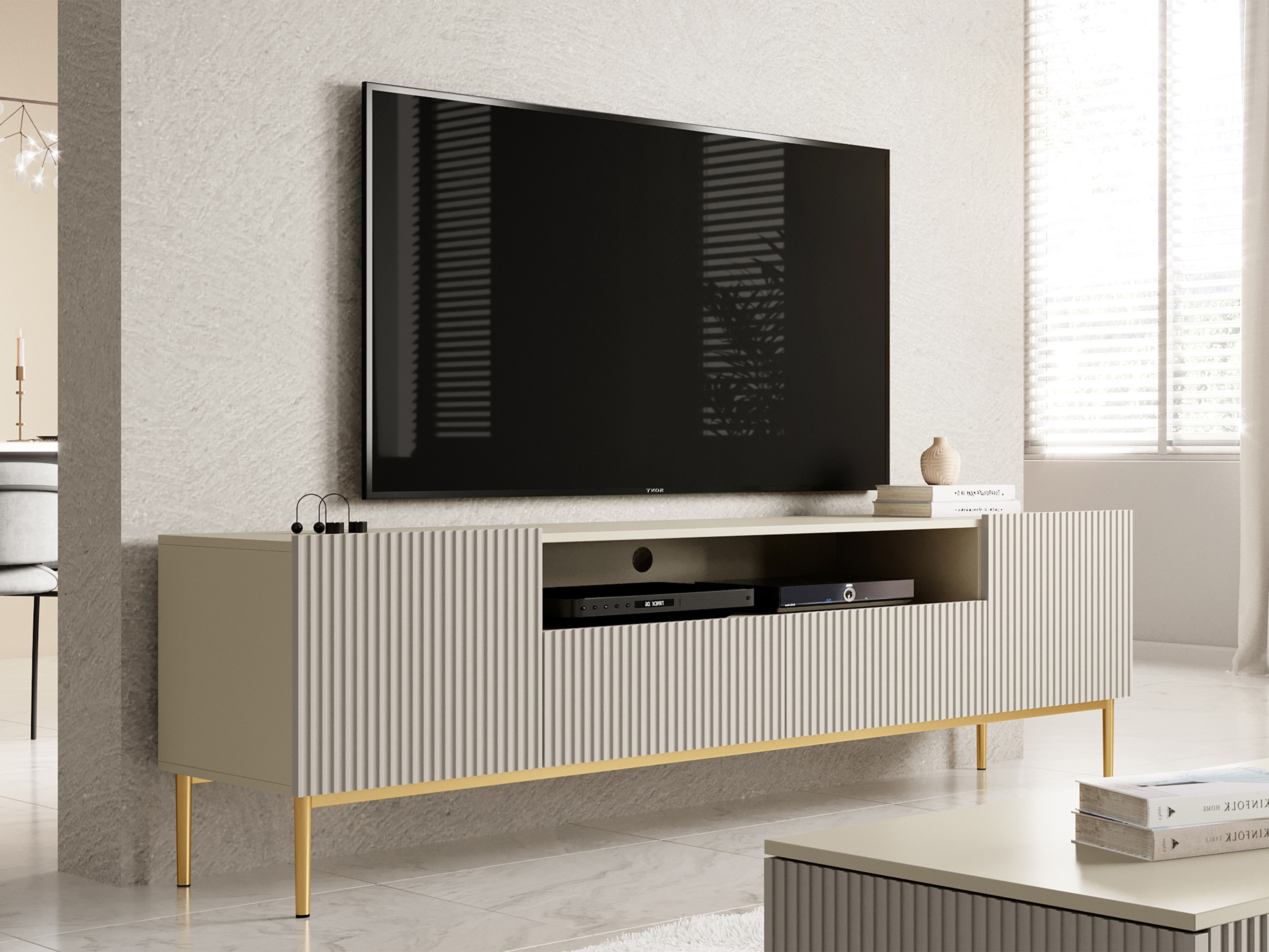 TV-alus Melfelu 105 (Kašmiir)