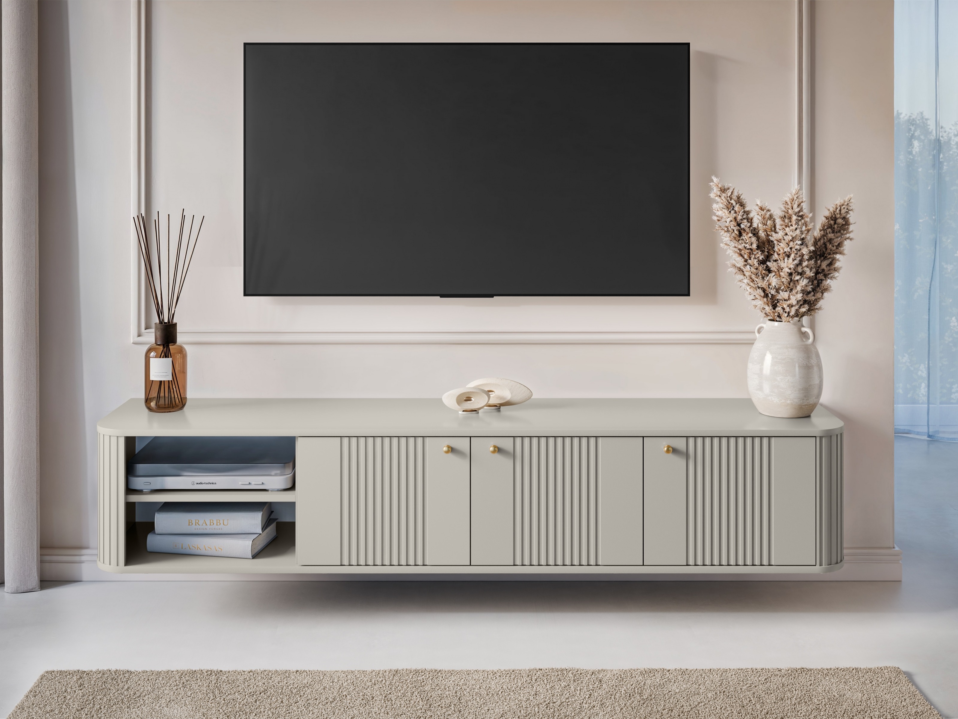 TV-alus Revtoru 103 (Kašmiir)