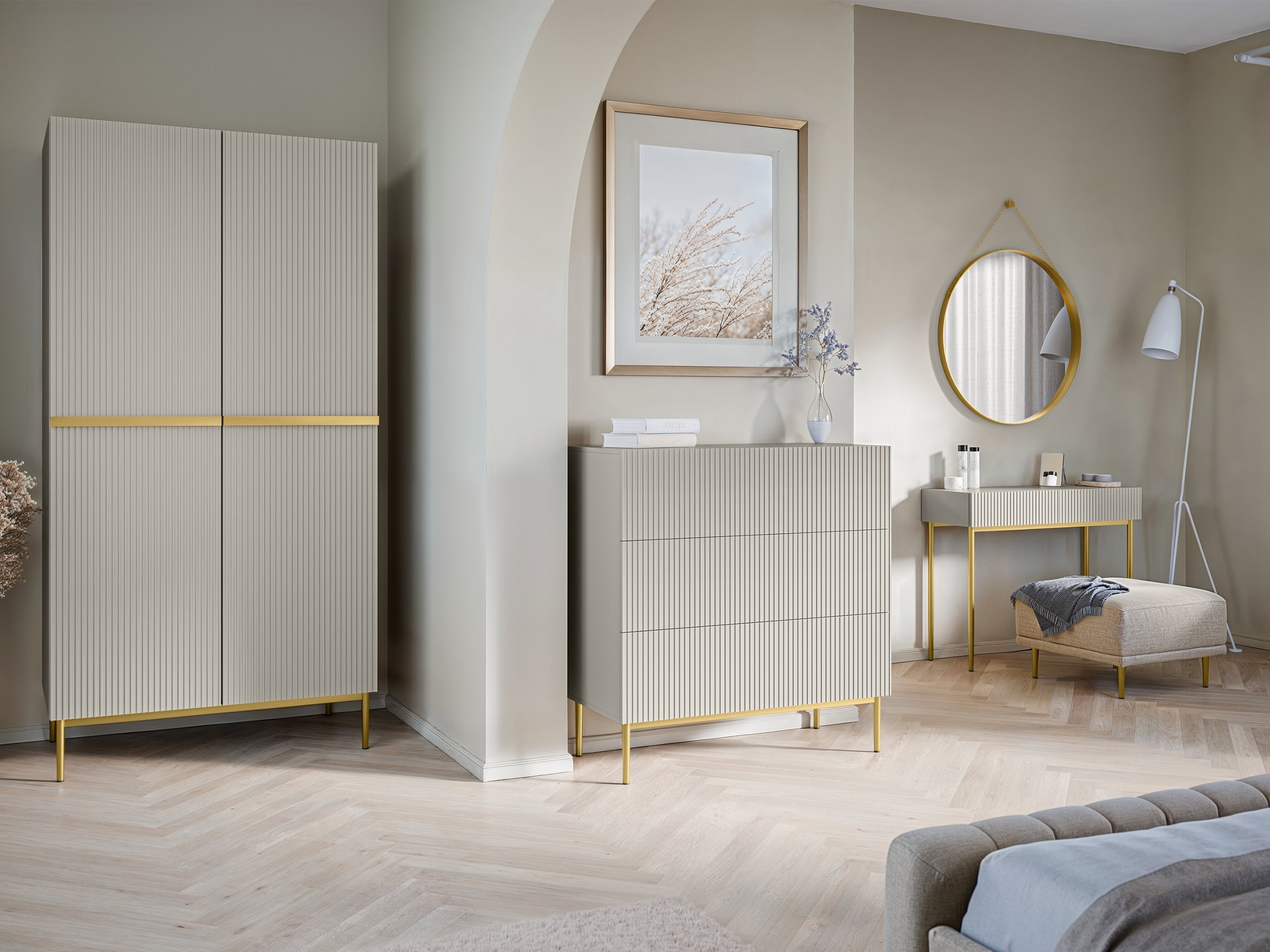 Riidekapp Melfelu 133 (Kašmiir)