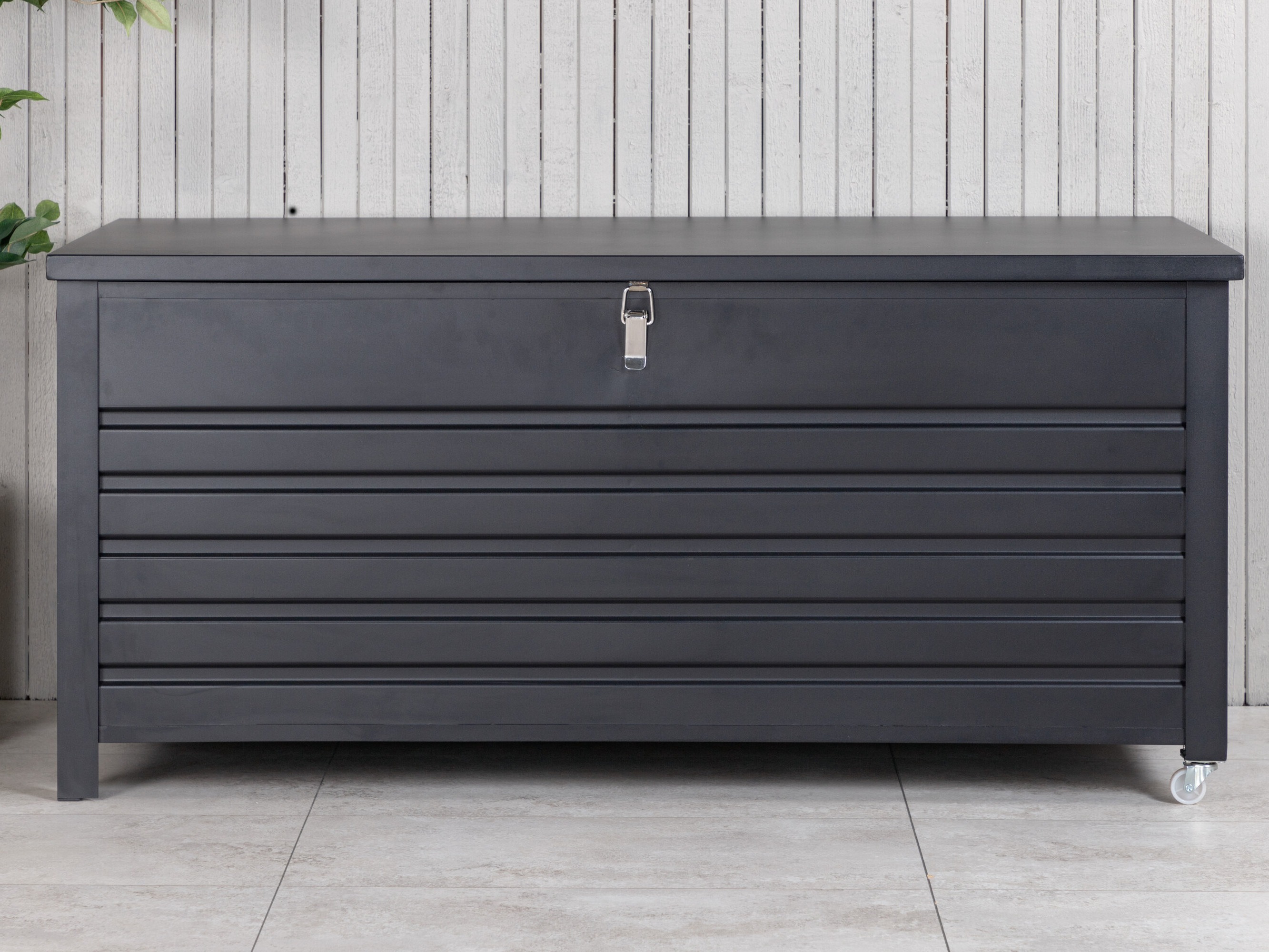 Aia hoiukast Dallas 4898