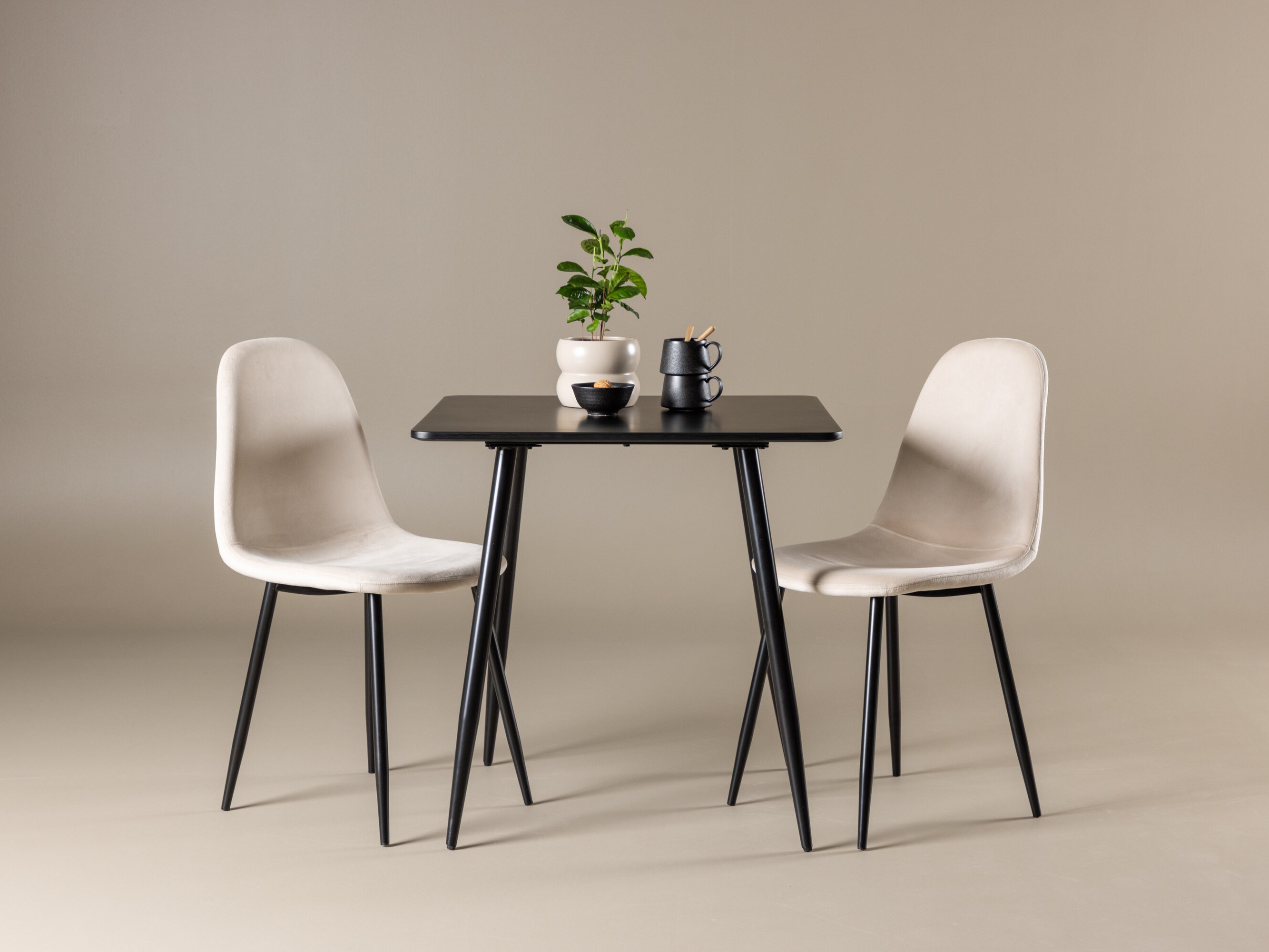 Söögitoakomplekt Dallas 4909 (Beež + Must)