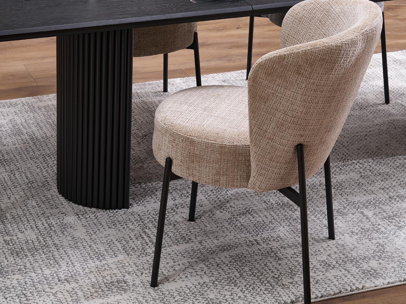 Tool Houston 2034 (Beež)