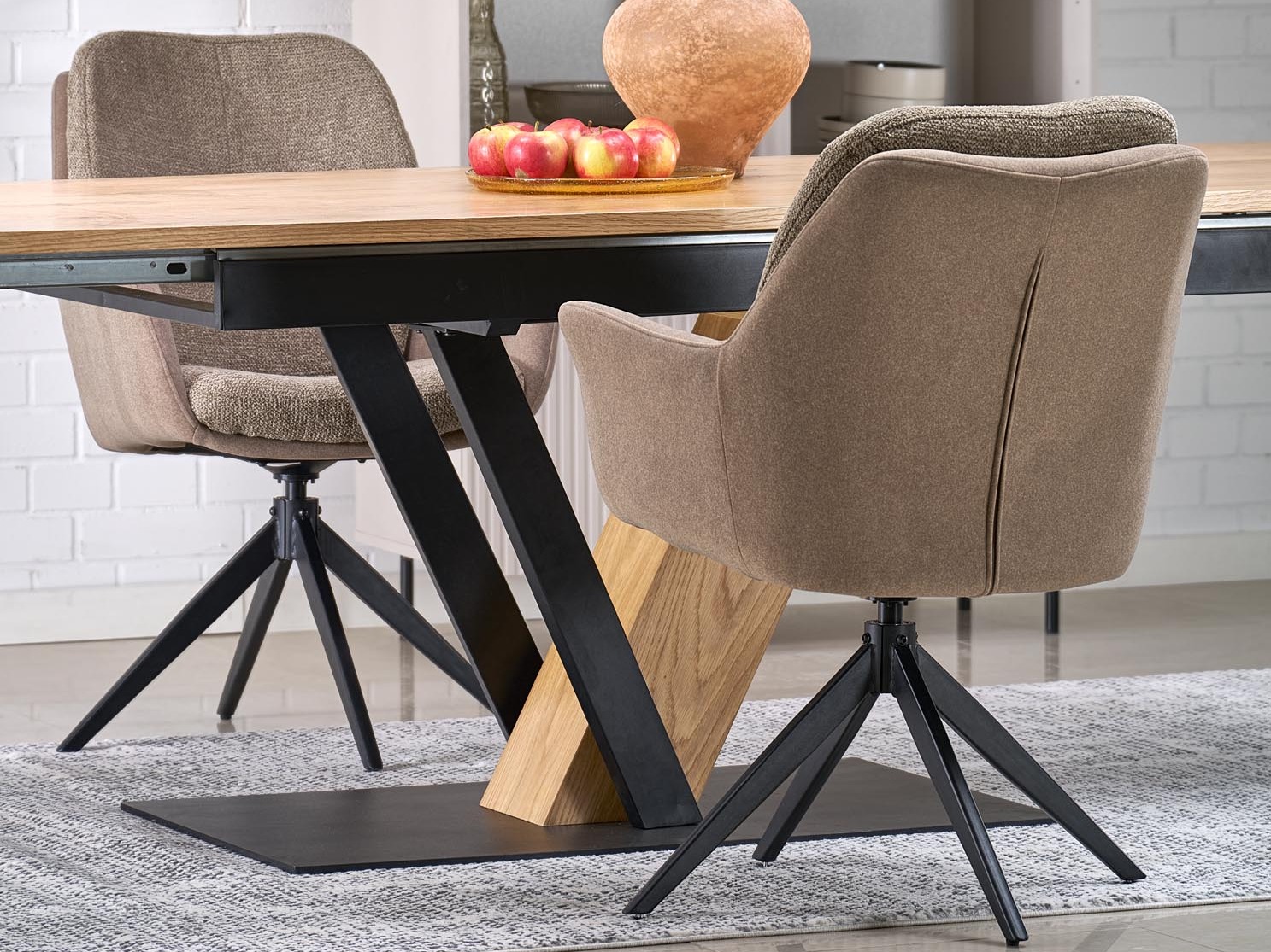 Tool Houston 2072 (Pruun)