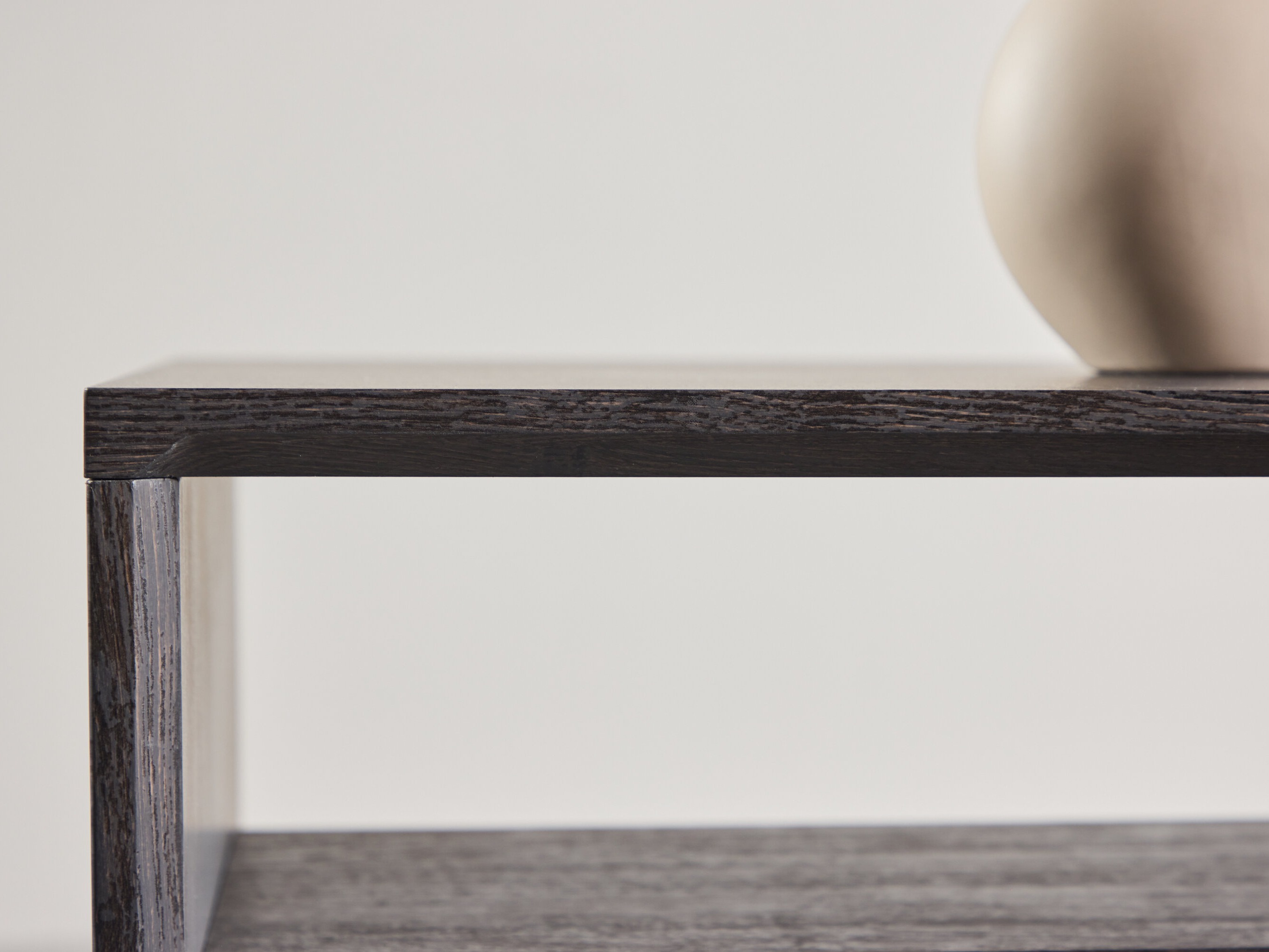 Diivanilaud Dallas 4921 (Must)