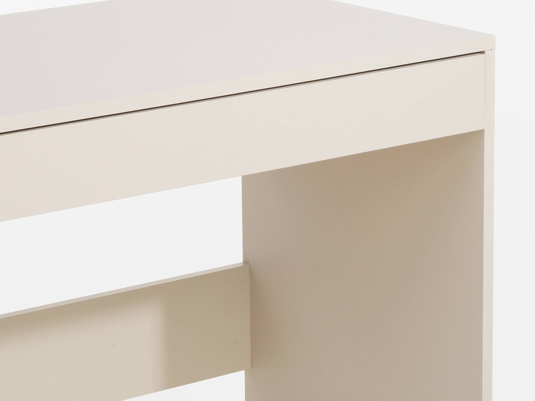 Kirjutuslaud Mavdori 102