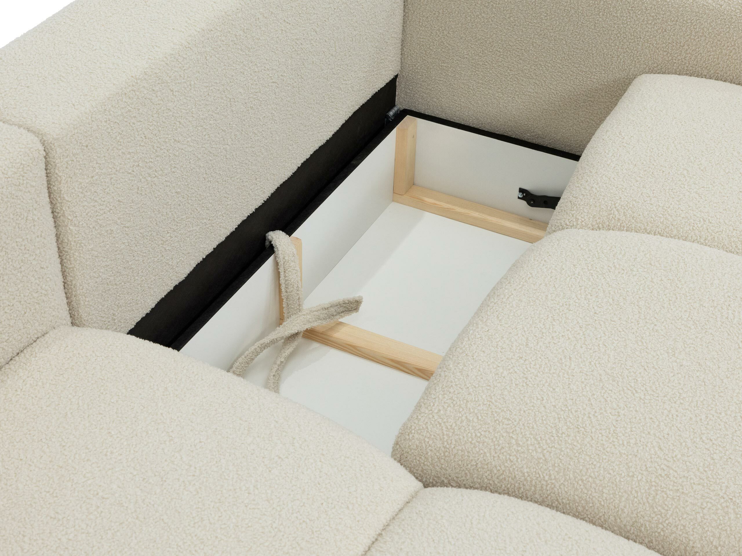 Nurgadiivan Clinton 101 (Lambi 05)