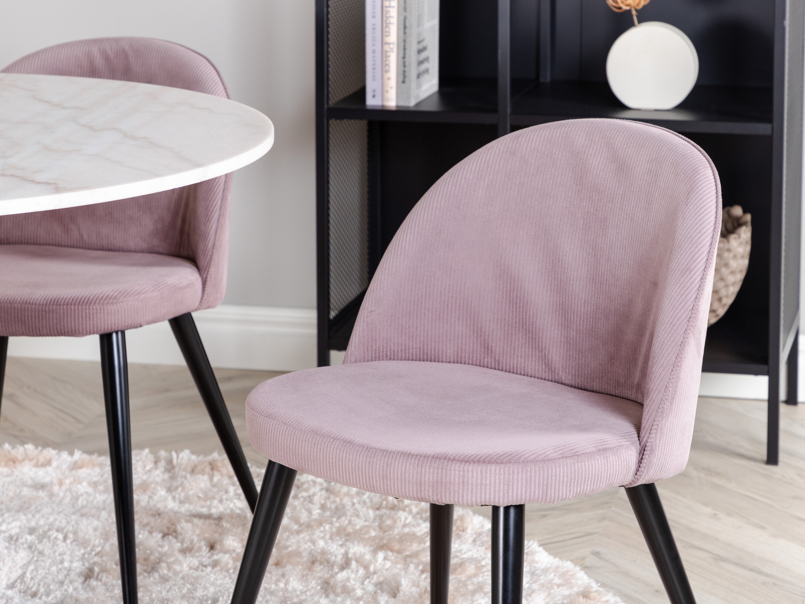 Söögitoakomplekt Dallas 1297 (Roosikarva + Must)