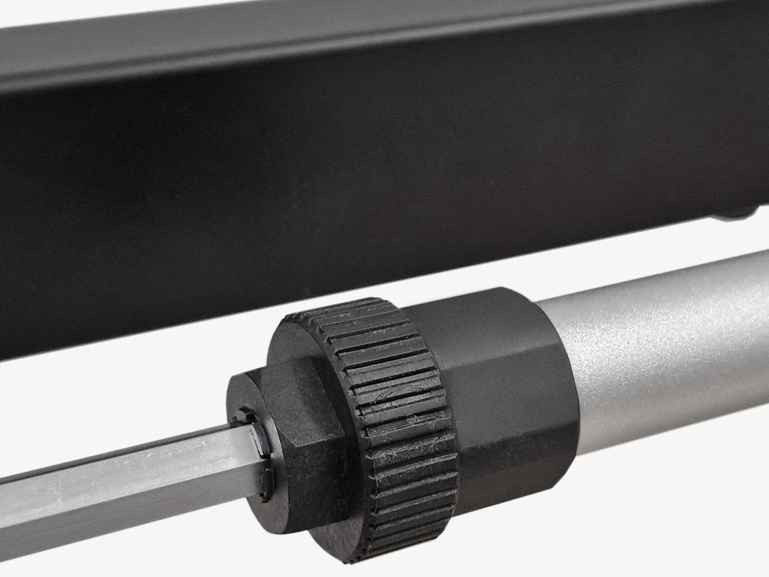 Reguleeritava kõrgusega töölaud Buffalo 184 (Must)