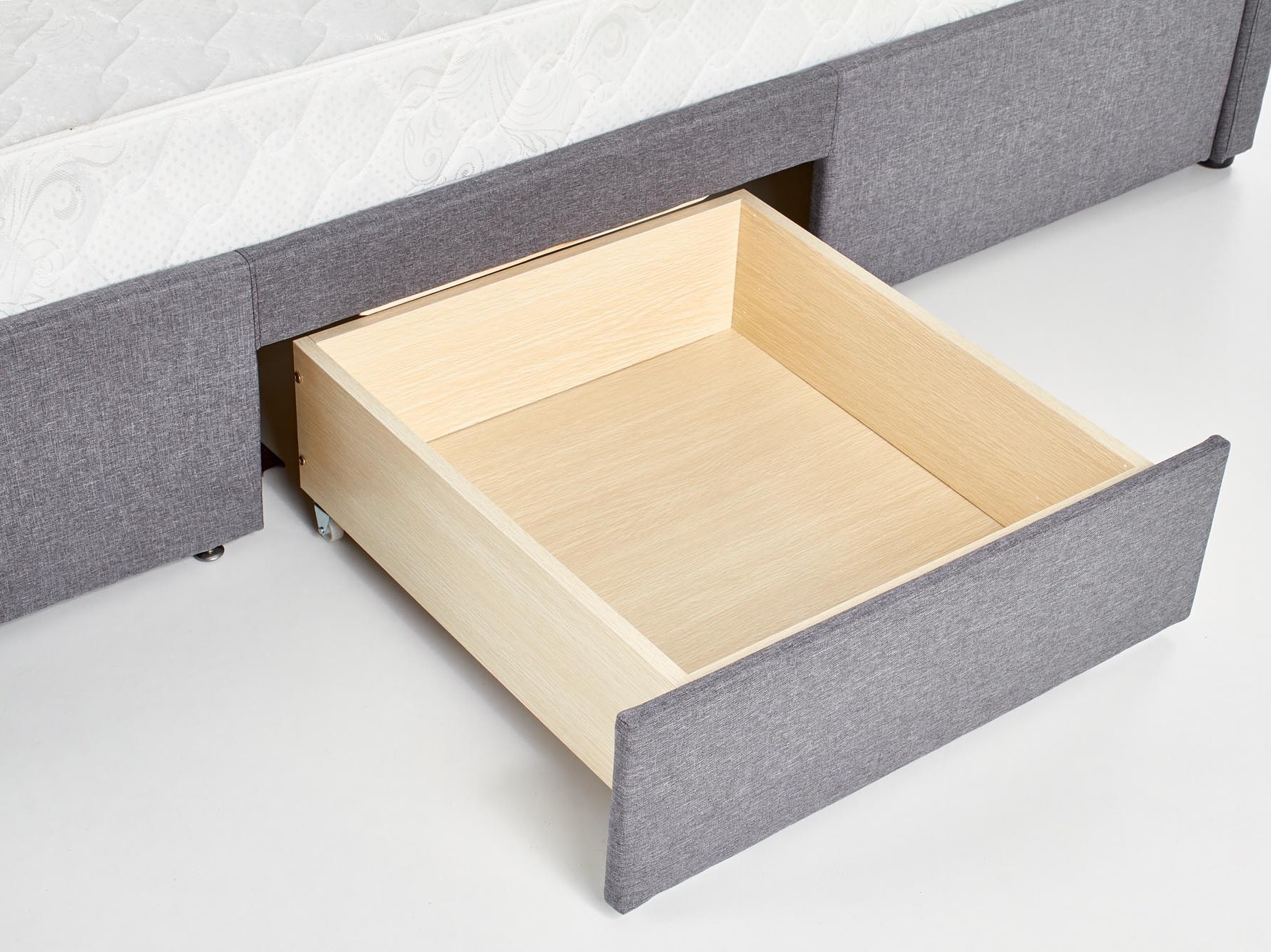 Voodi Houston Vesper