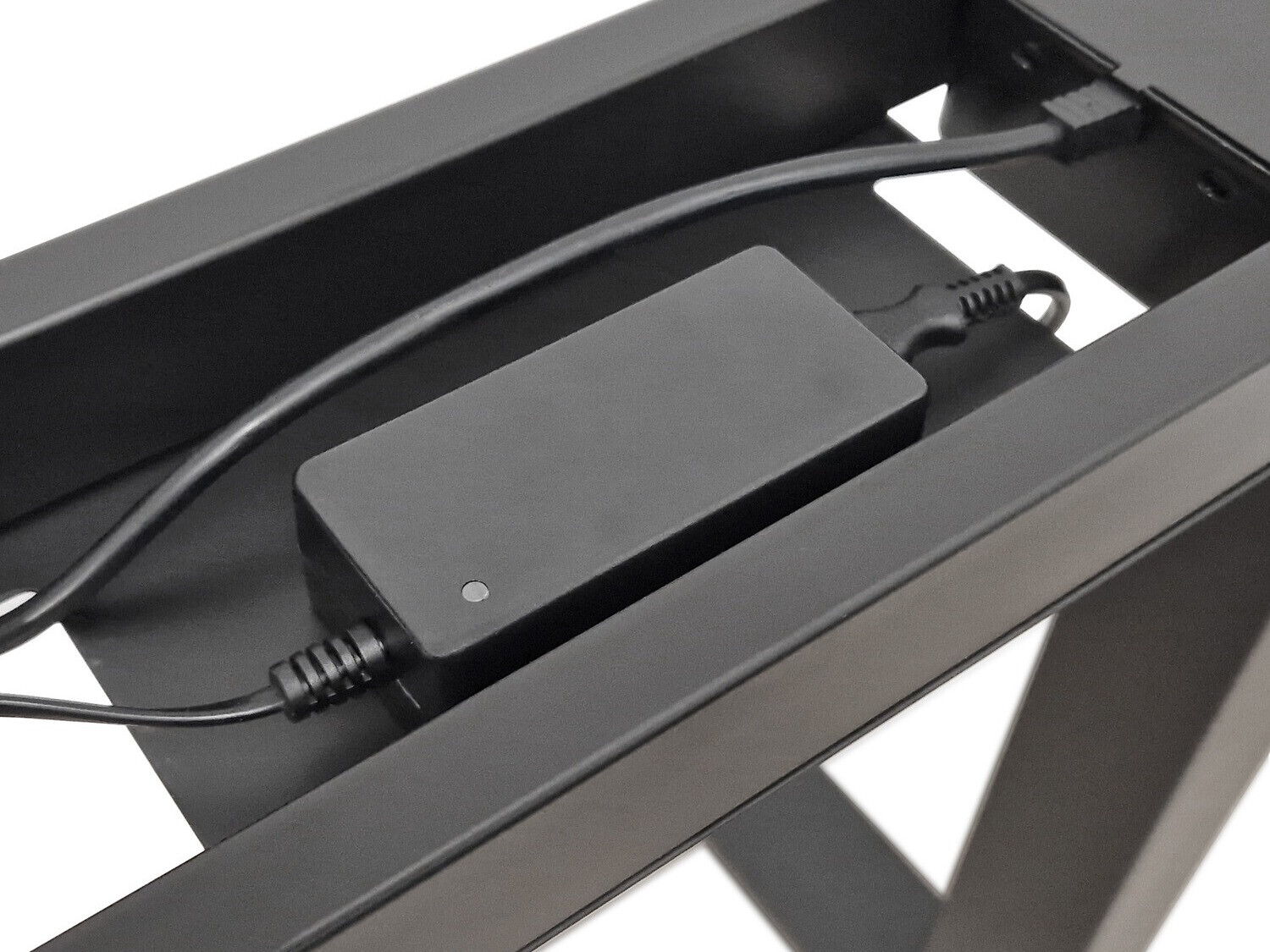 Reguleeritava kõrgusega töölaud Buffalo 200 (Must)