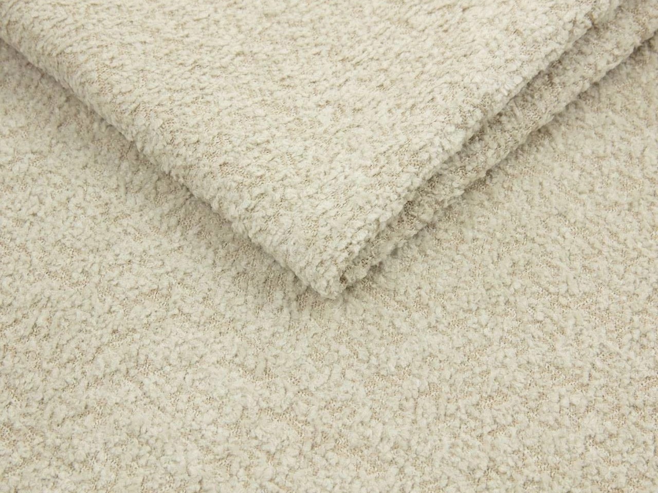 Diivanvoodi Greensboro 107