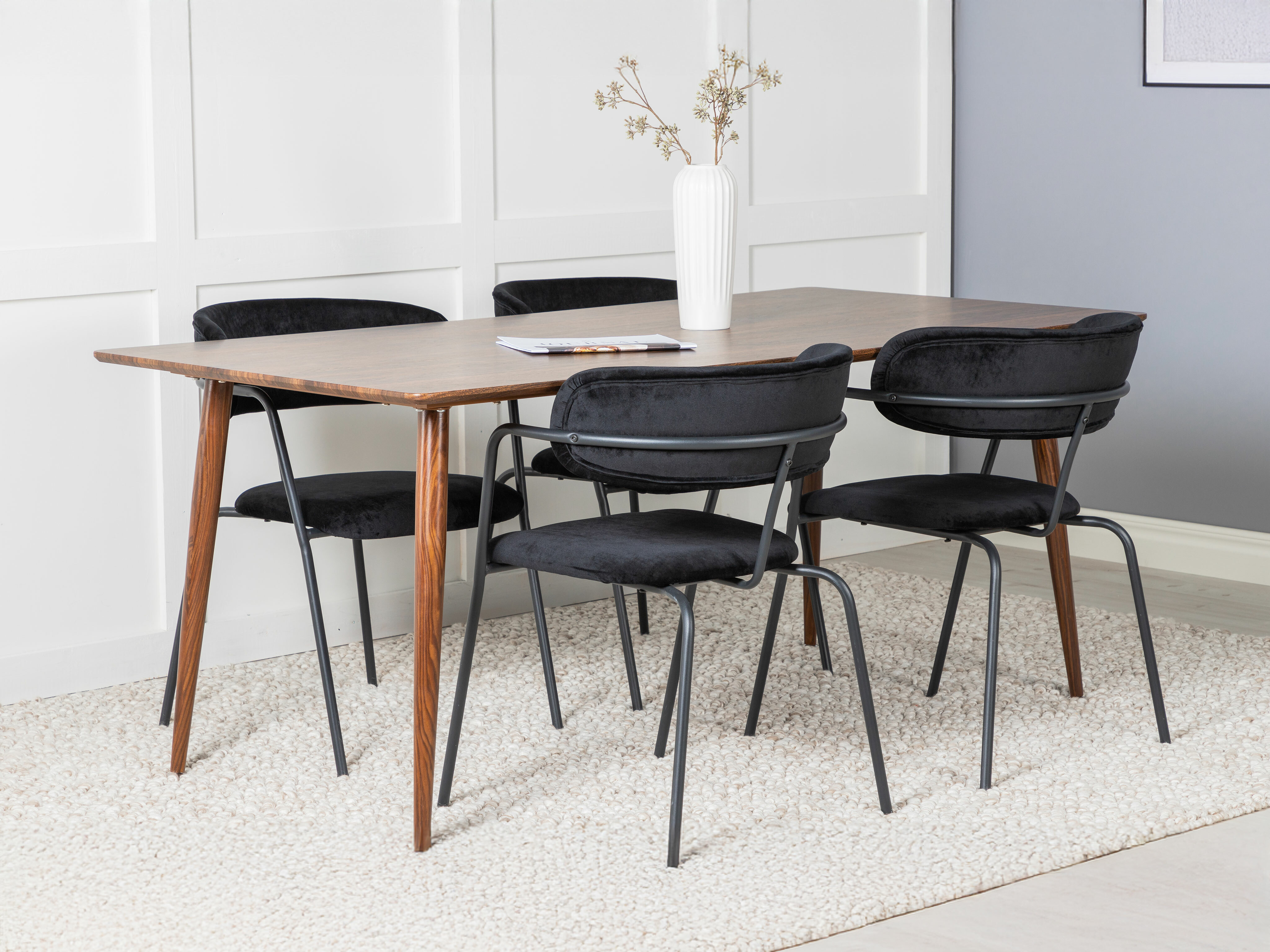 Söögitoakomplekt Dallas 1919