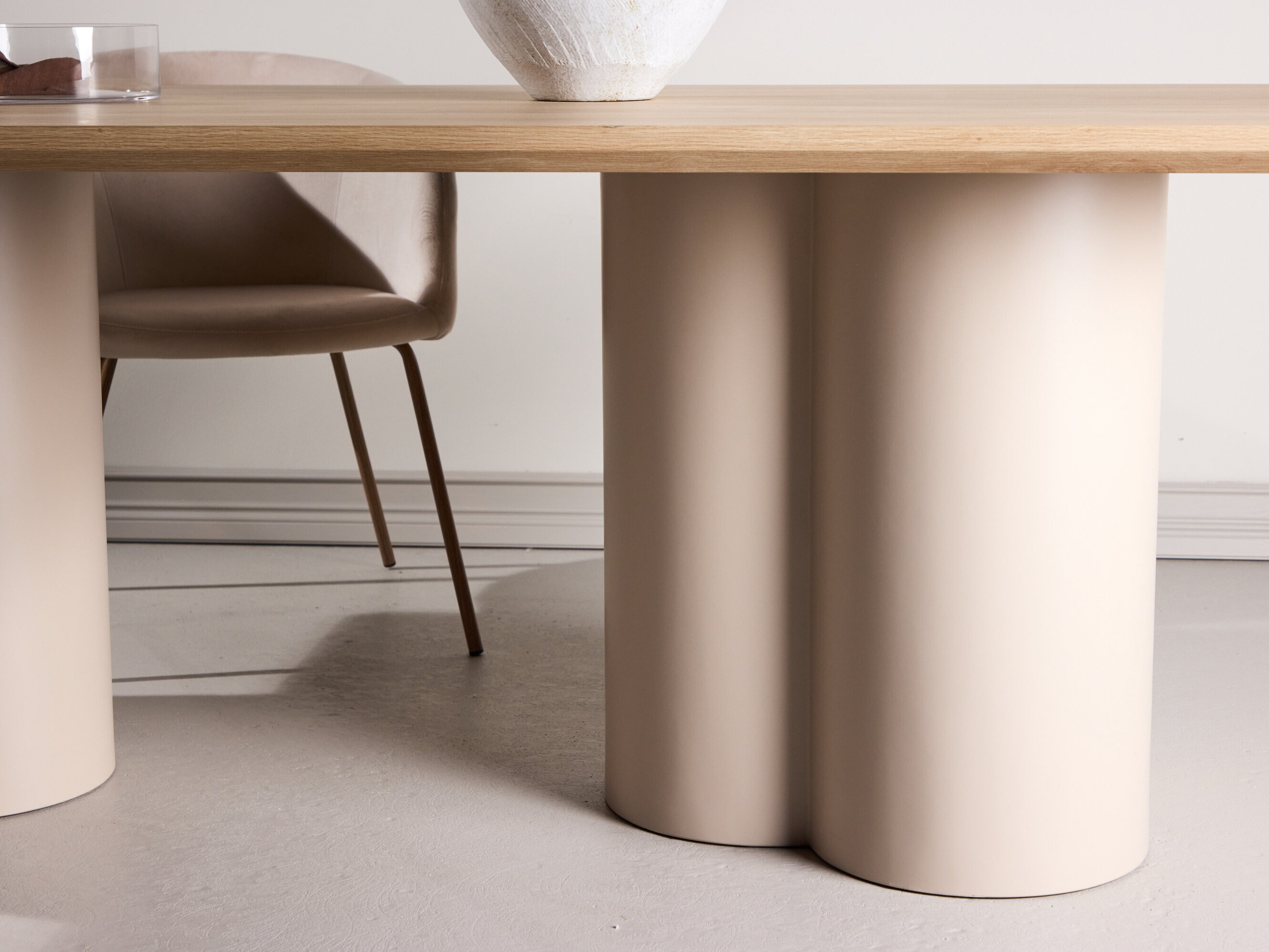 Laud Dallas 4447 (Tamm)