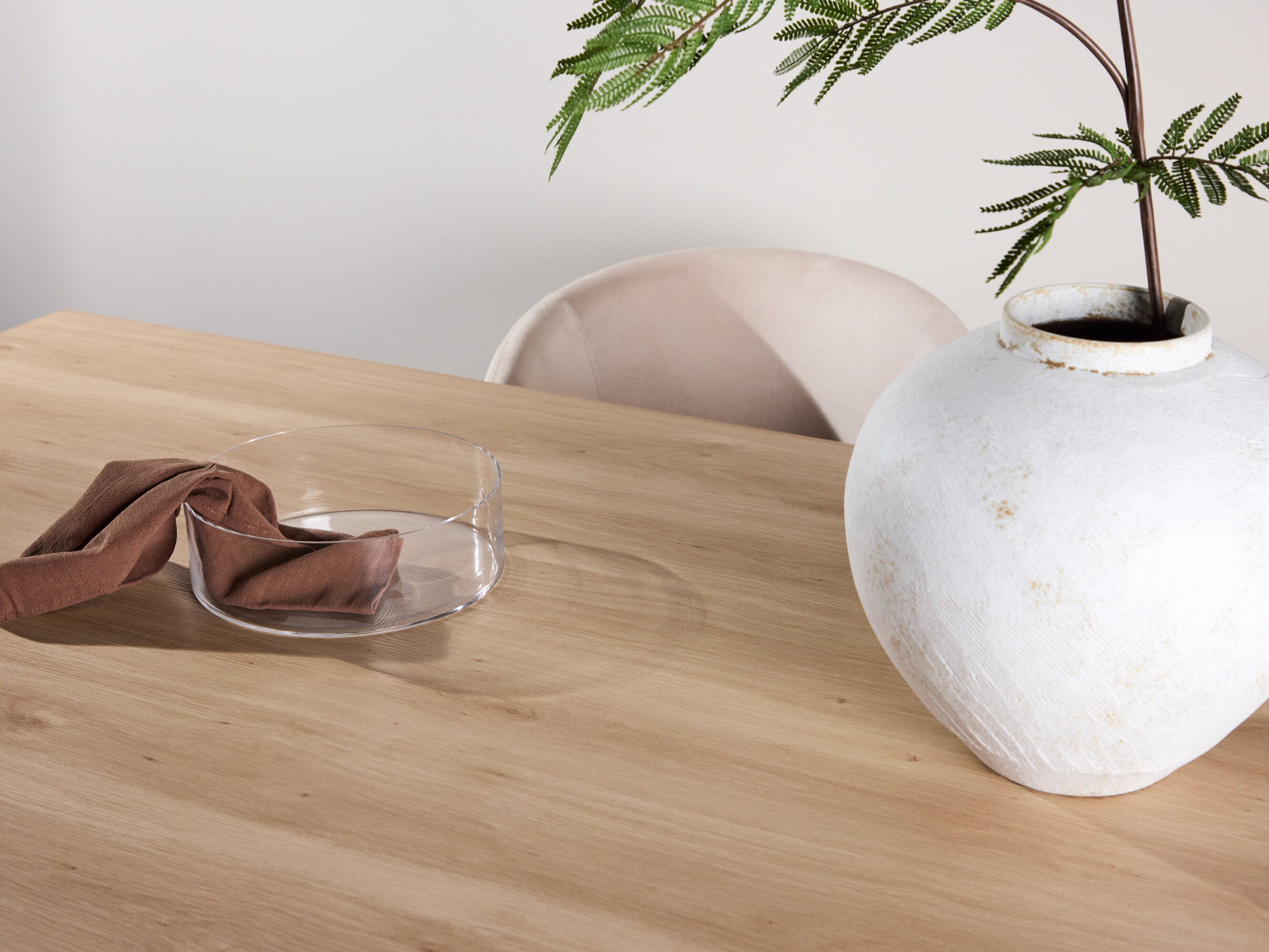 Laud Dallas 4447 (Tamm)