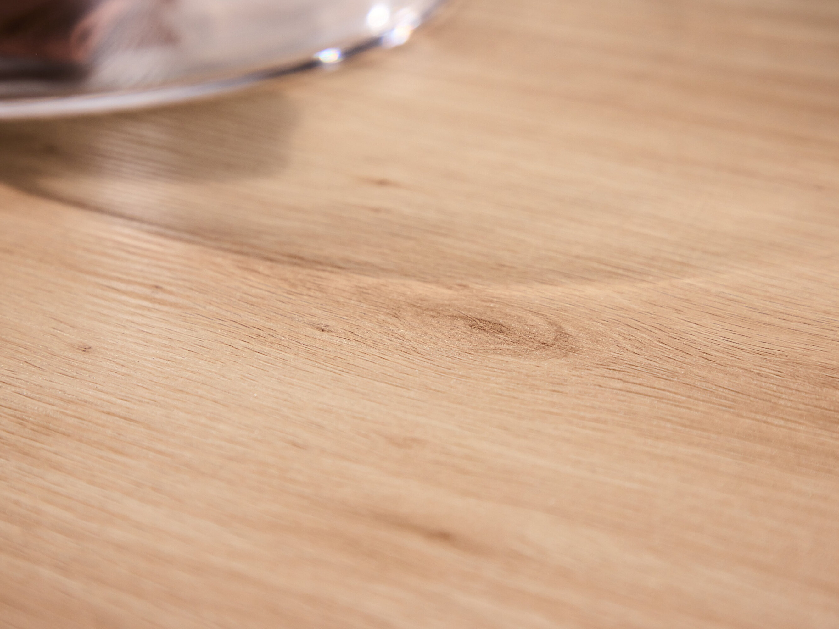 Laud Dallas 4447 (Tamm)