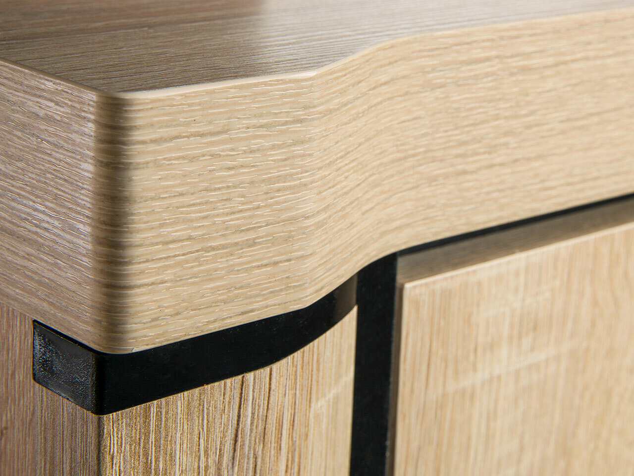 Kummut Lorelie 101 (Sonoma tamm)