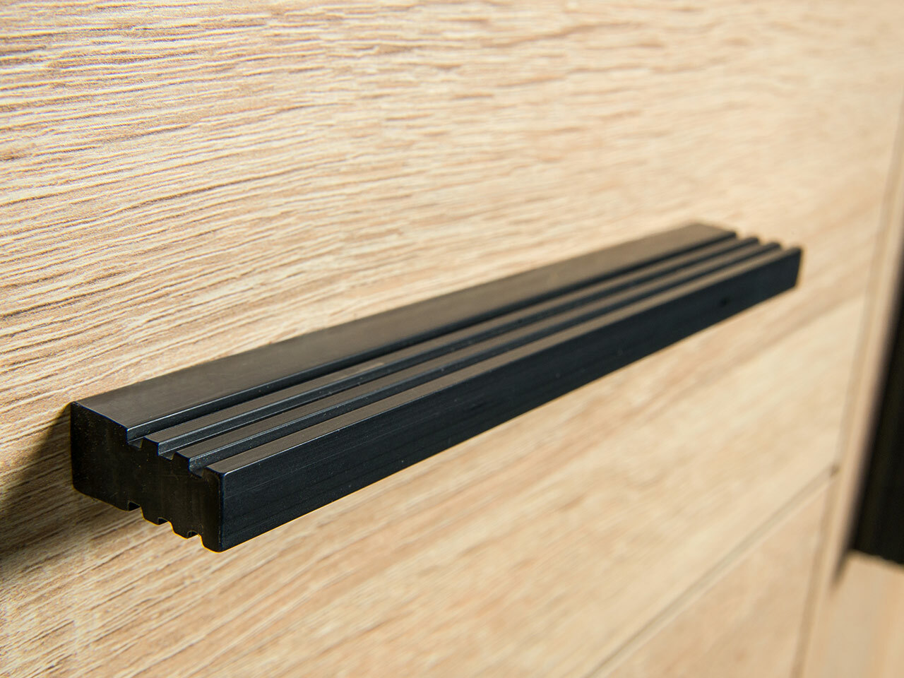 Kummut Lorelie 101 (Sonoma tamm)