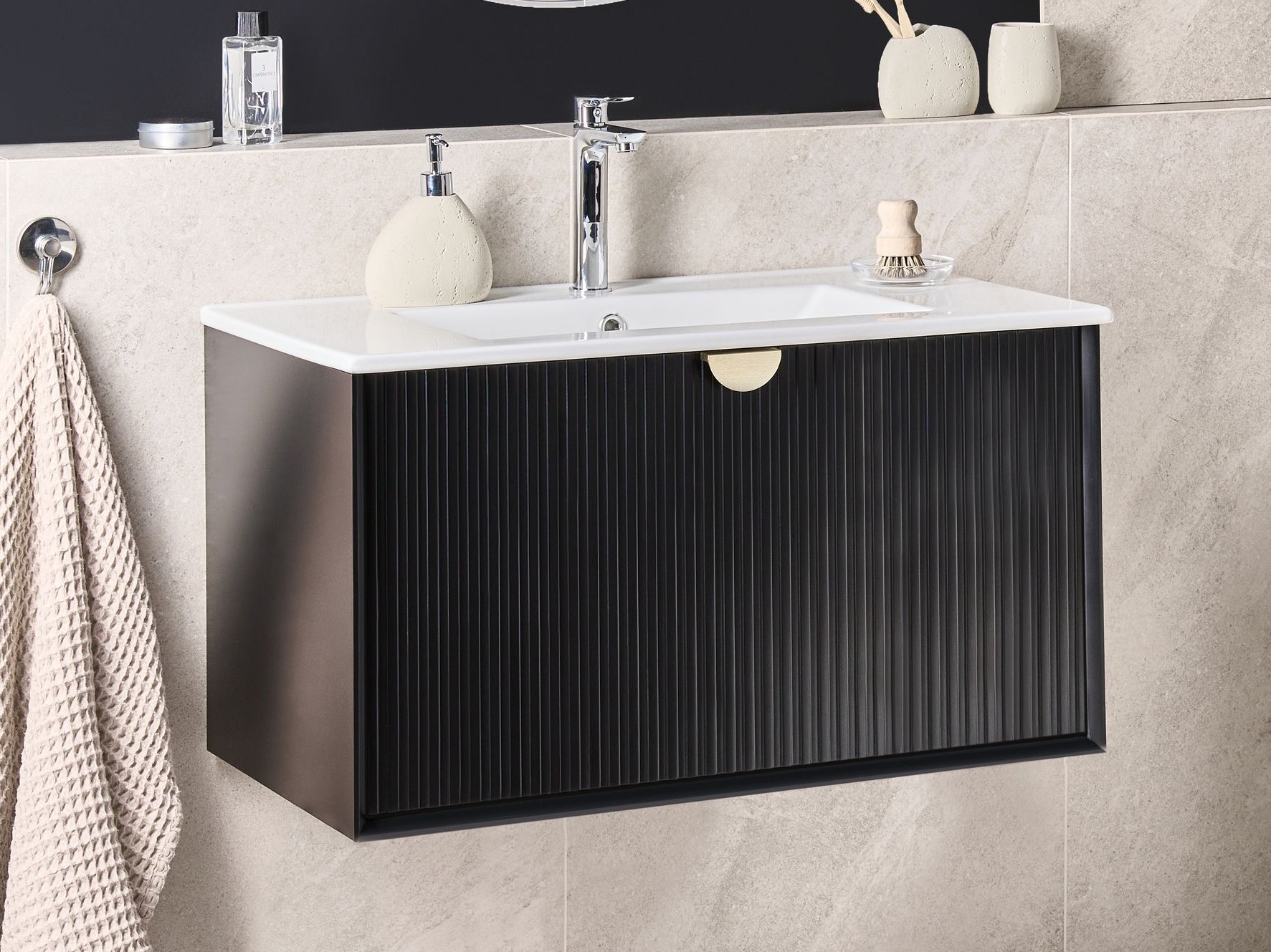 Vannitoa põrandakapp kraanikausile Berwyn 2871 (Must)