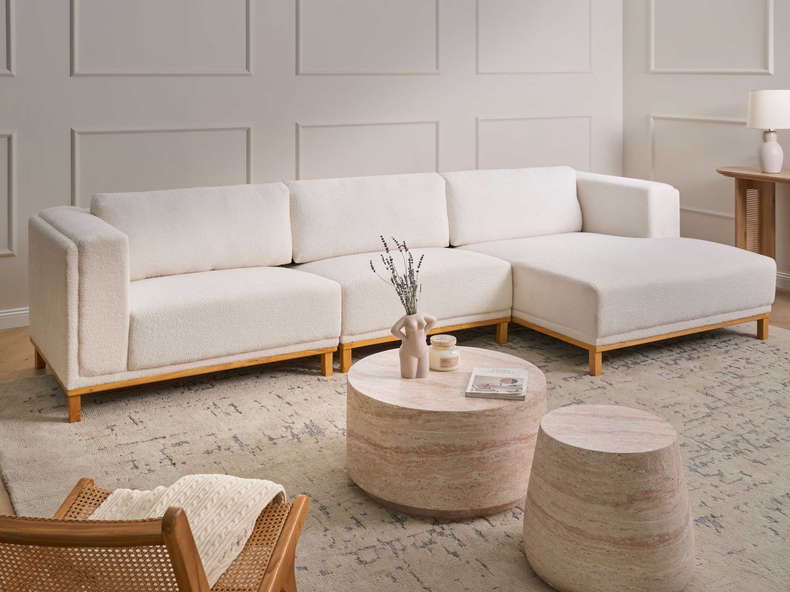 Nurgadiivan Berwyn 2892 (Valge)