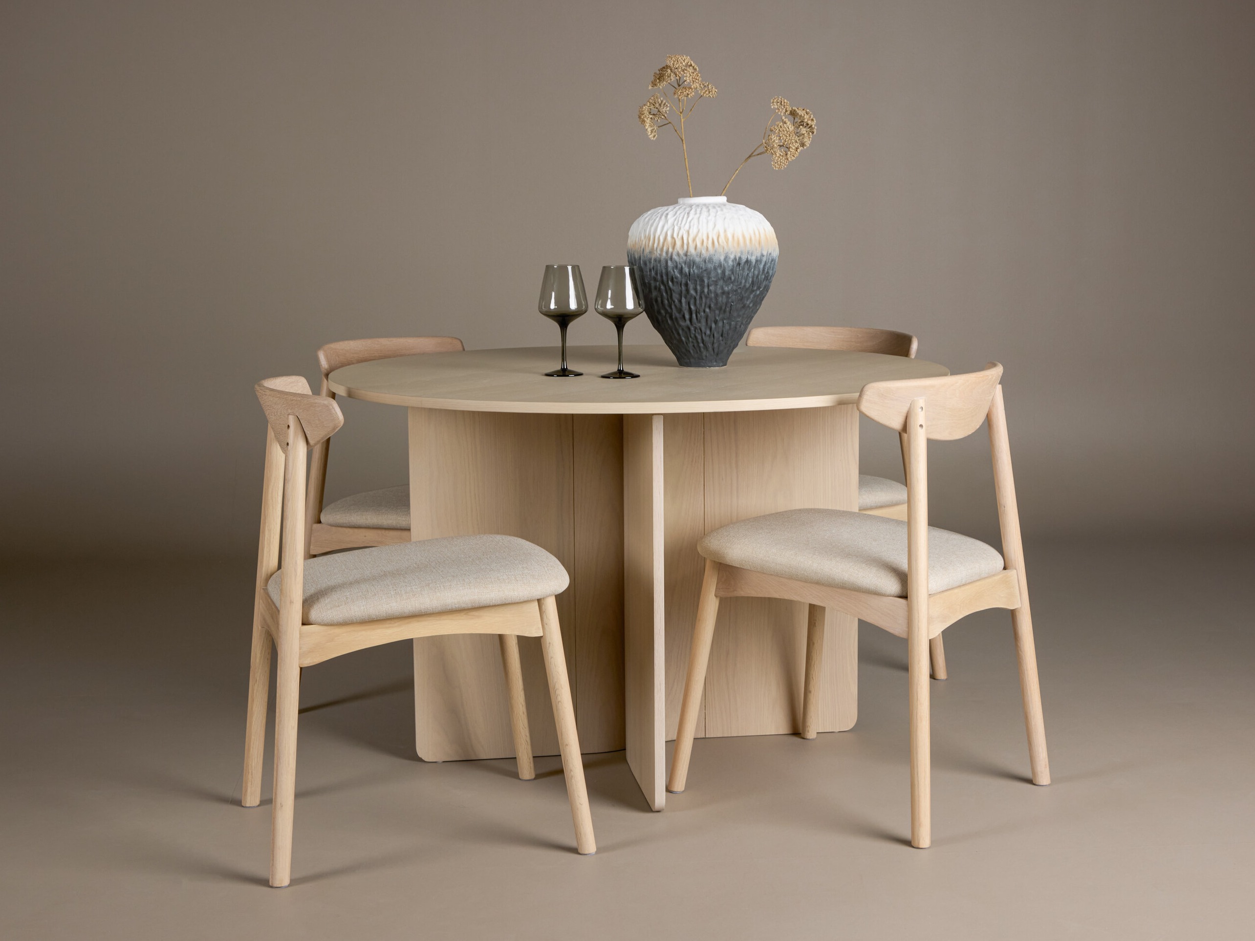 Söögitoakomplekt Dallas 4986 (Ere puit)