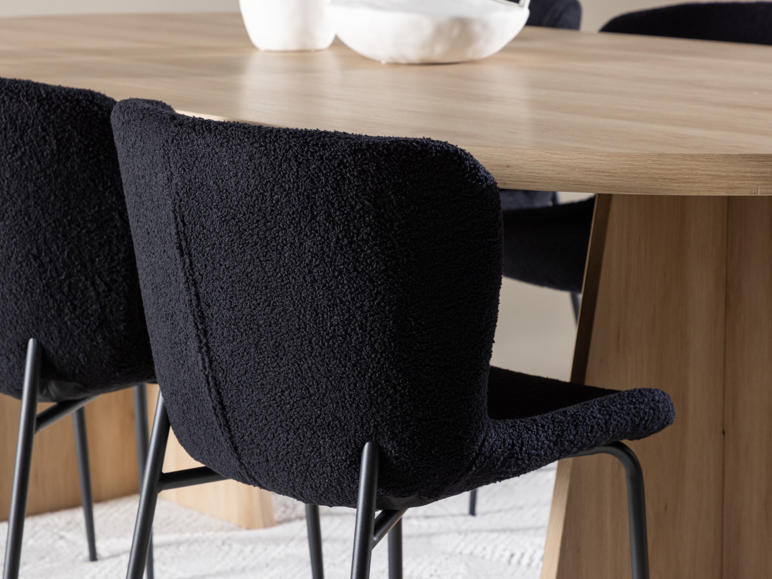 Söögitoakomplekt Dallas 4990 (Must)