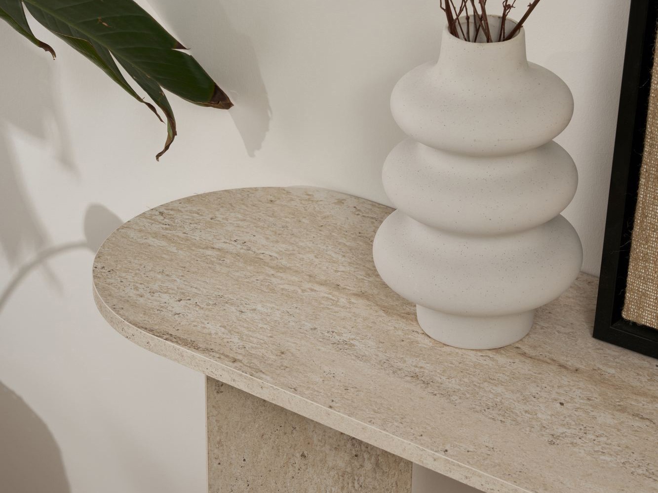 Konsoollaud Novato 133 (Hele travertiin)