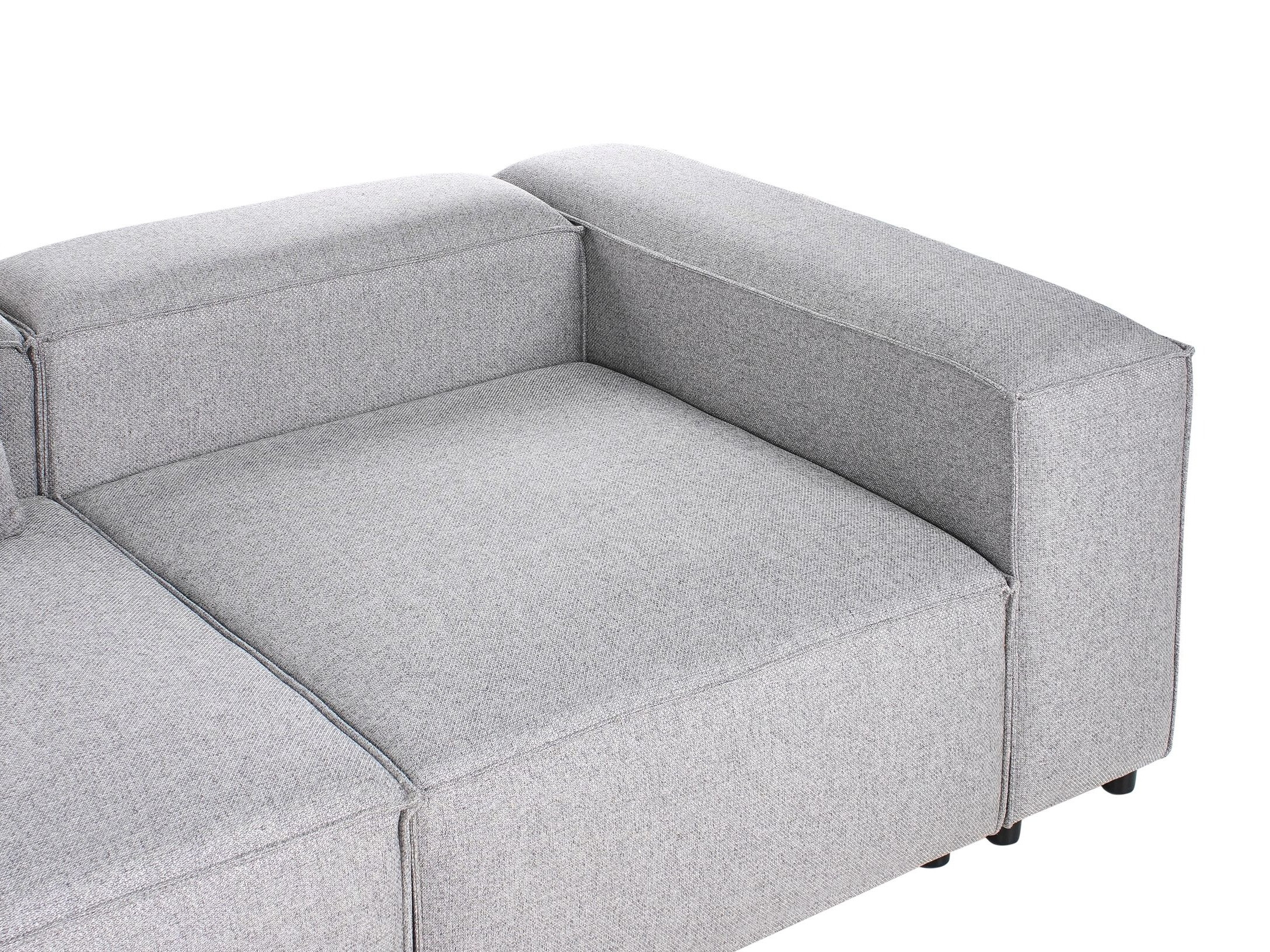 Moodulnurgadiivan Avialu 100 (Hall)