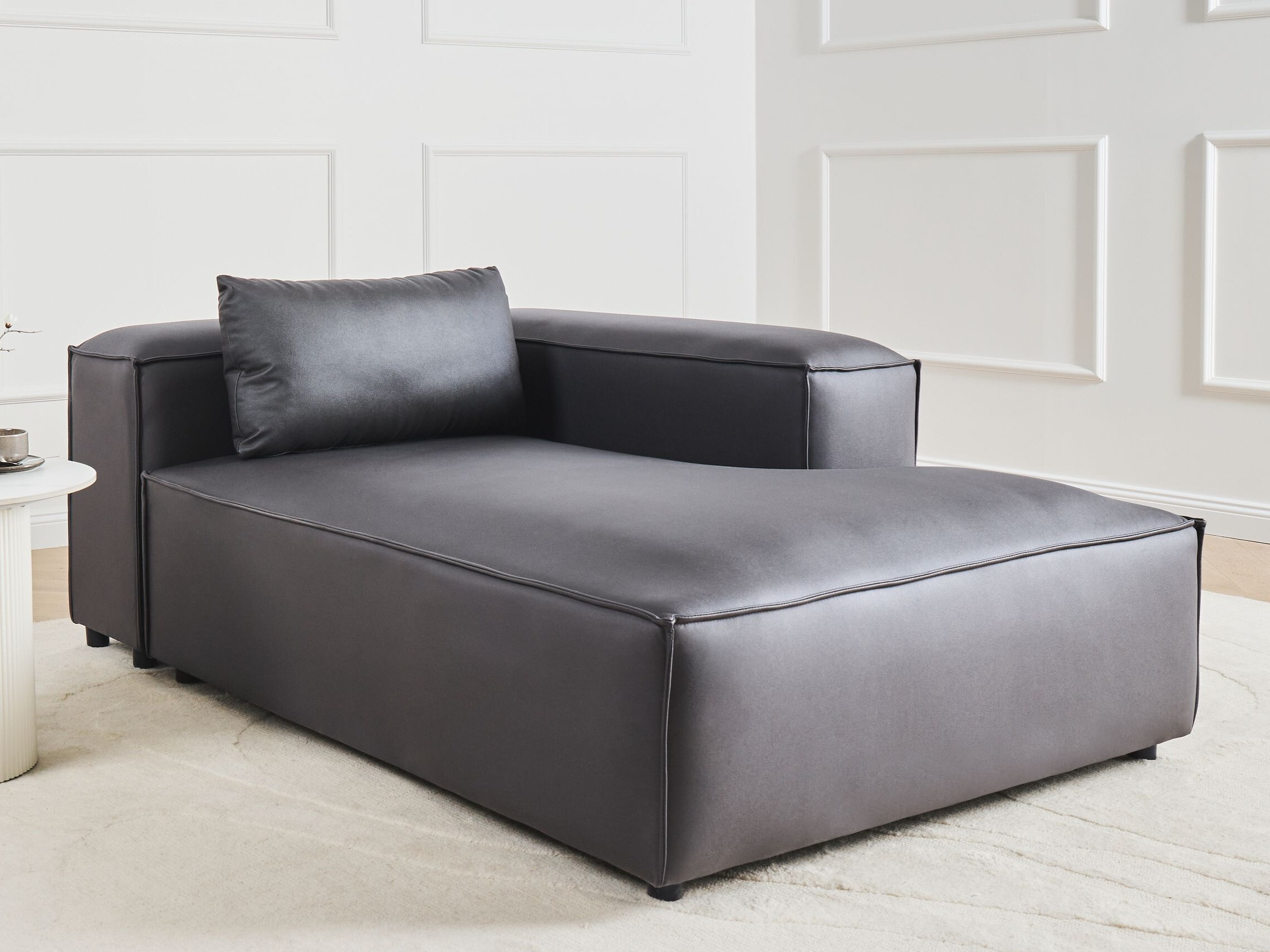 Kušett Avialu 103 (Must)