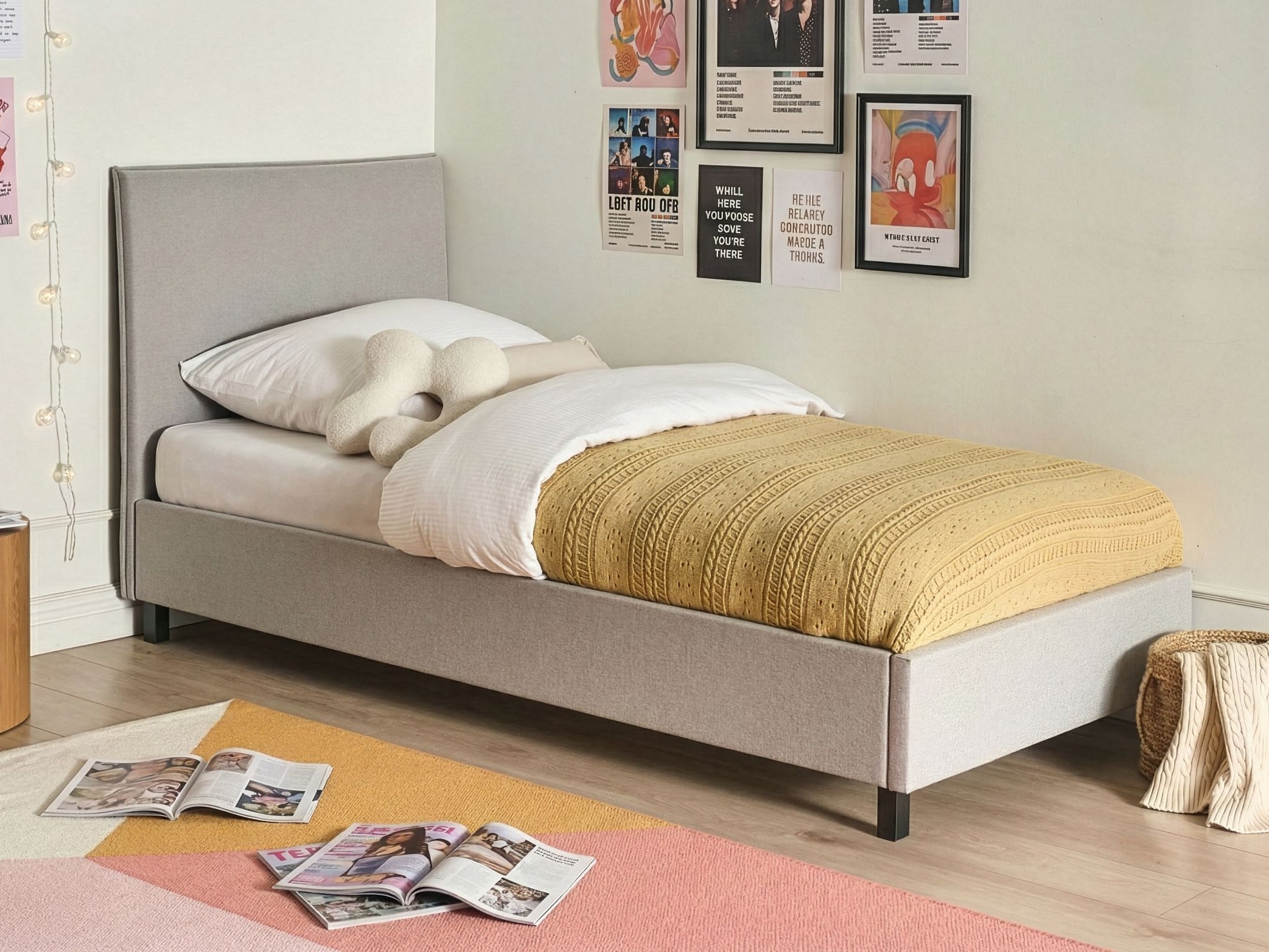 Voodi Berwyn 1121 (Hall)