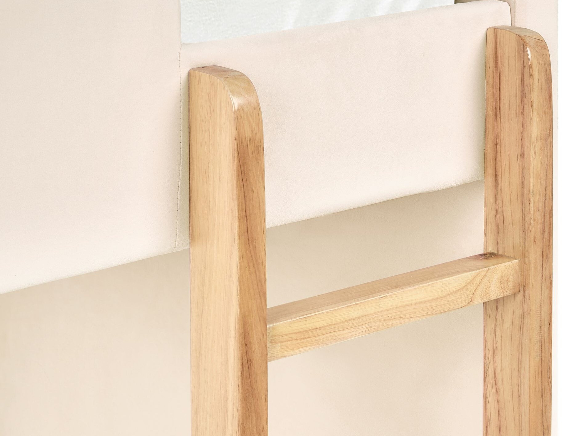 Narivoodi Berwyn 3211 (Helebeež)