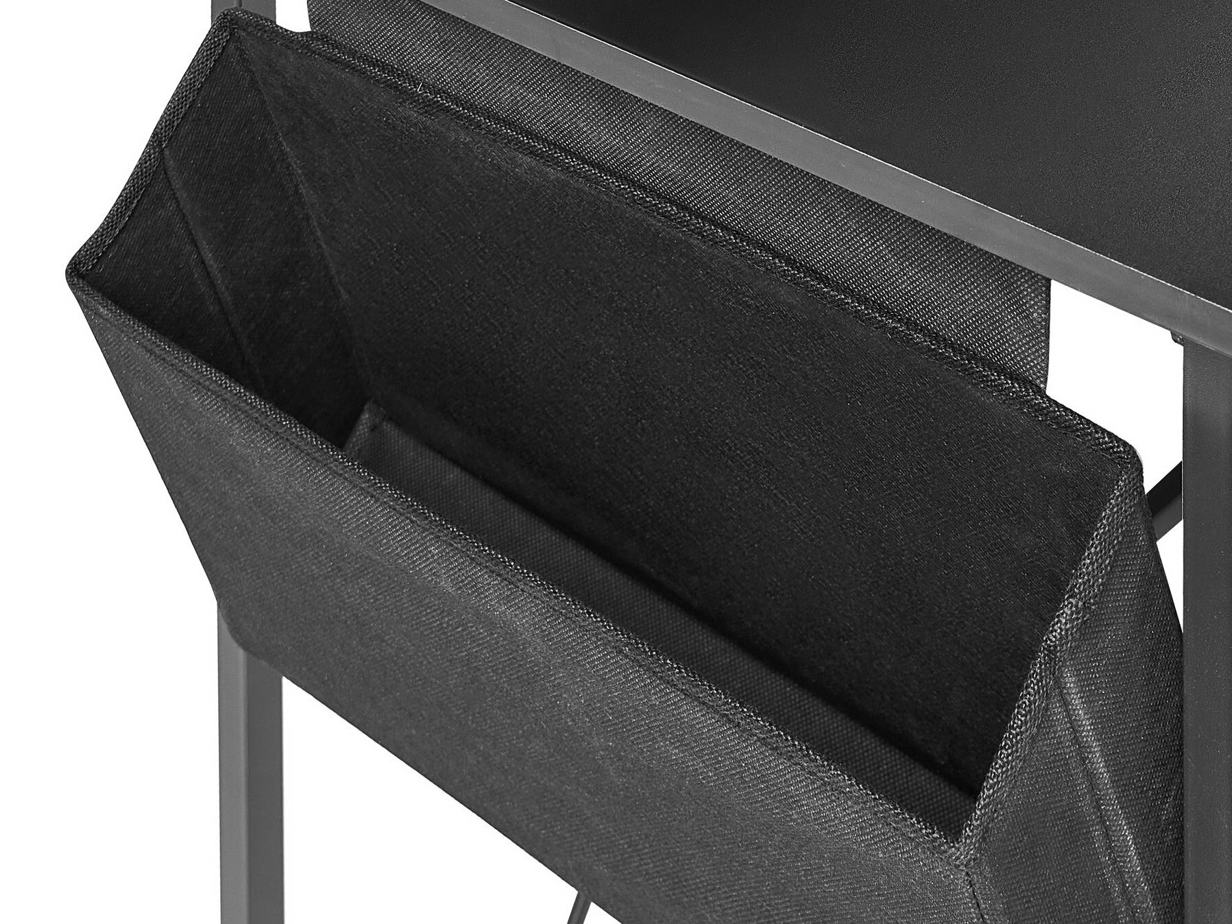 Kontori nurgalaud Berwyn 3218 (Must)