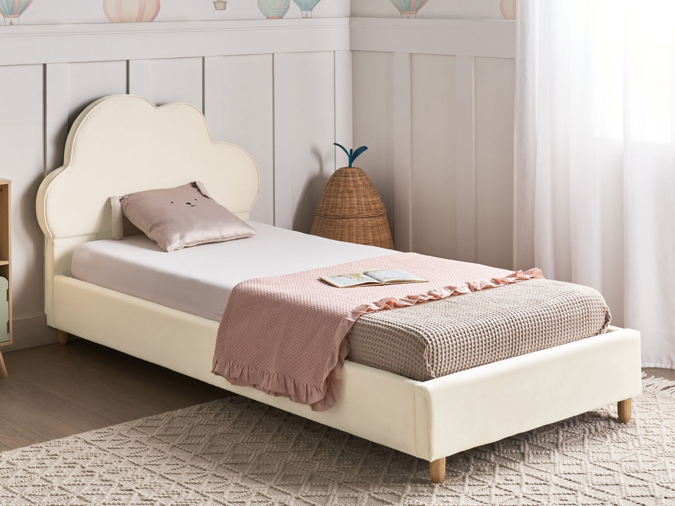 Voodi Berwyn 3219 (Helebeež)