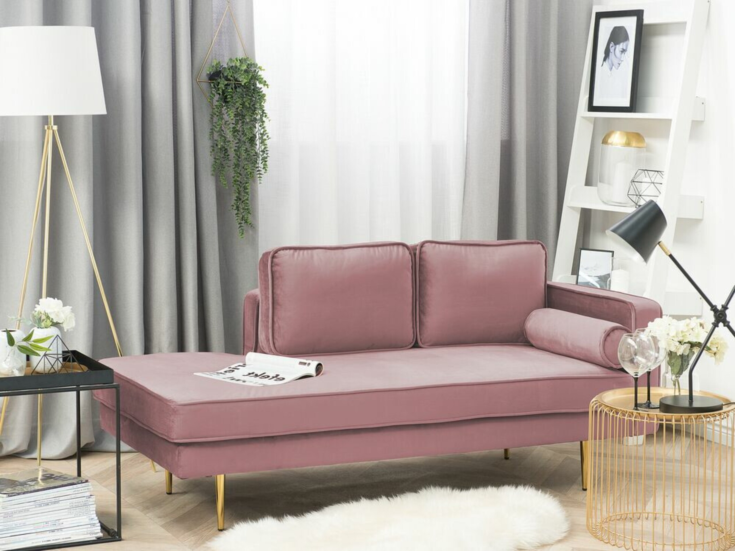 Kušett Berwyn 770 (Roosikarva)