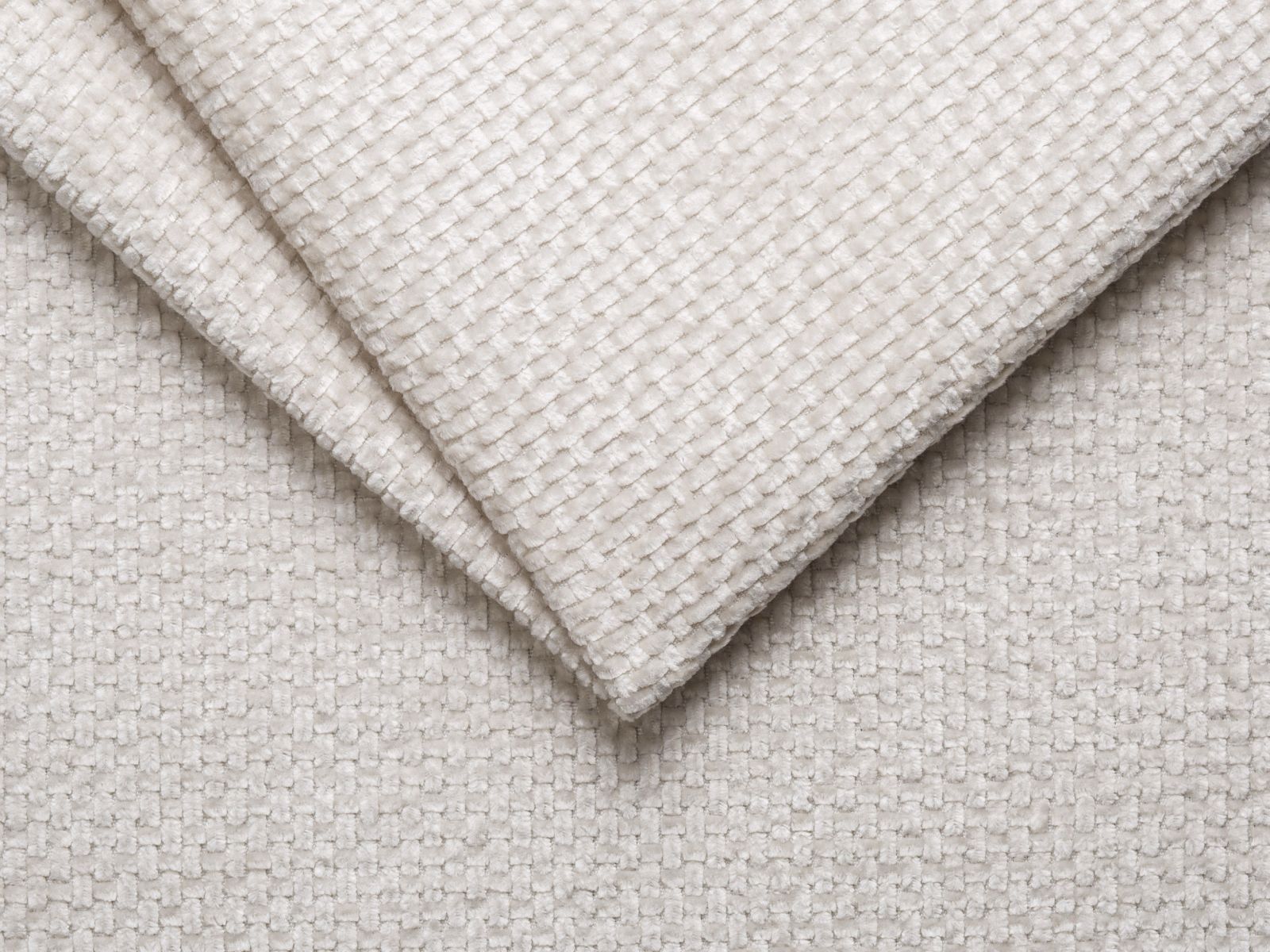 Voodi Beckley 338 (Eden 2 Pirnl)