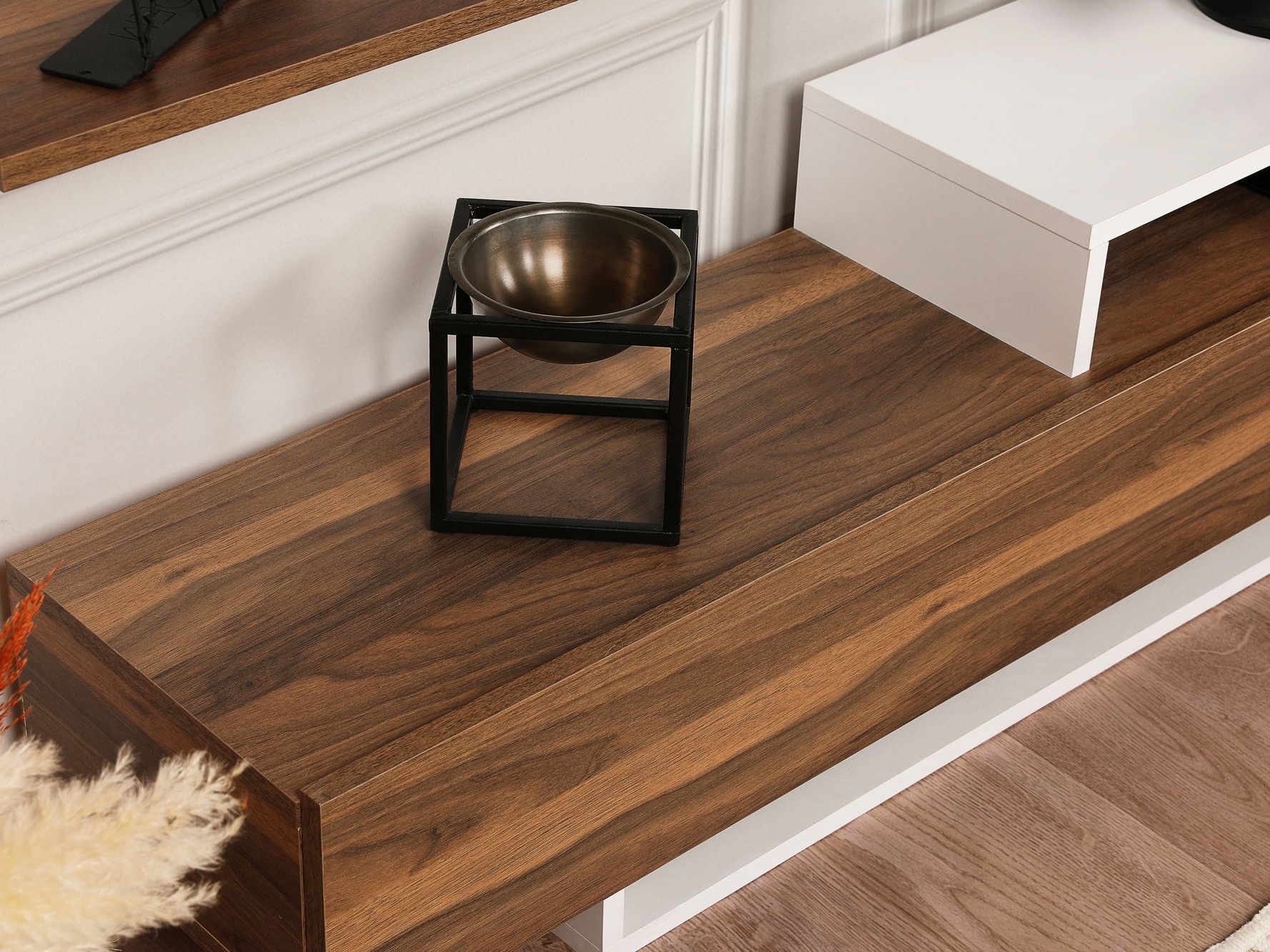 TV-alus Kailua 998 (Tiikpuu + Valge)