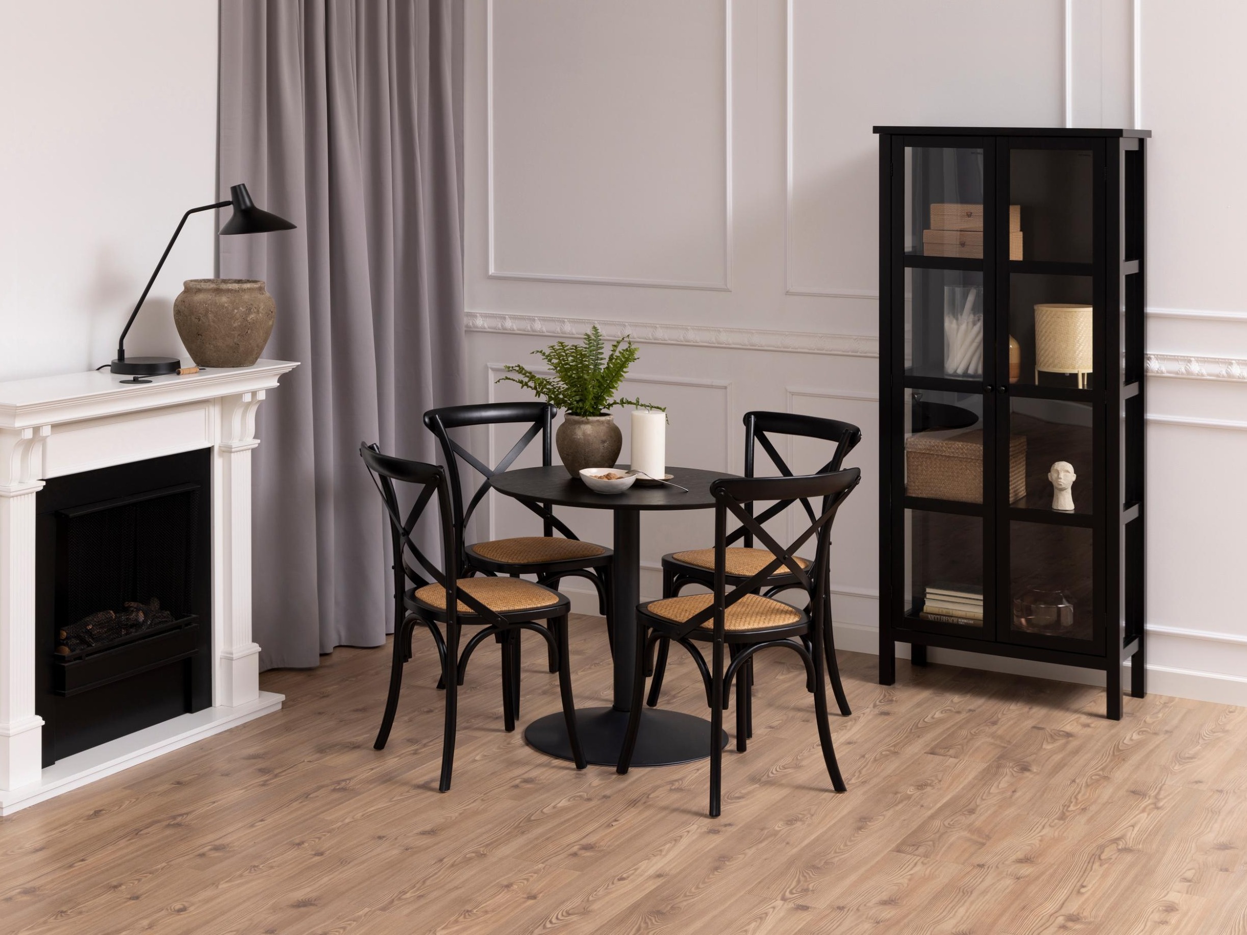 Laud Norsica 1057 (Must + Must tuhk)