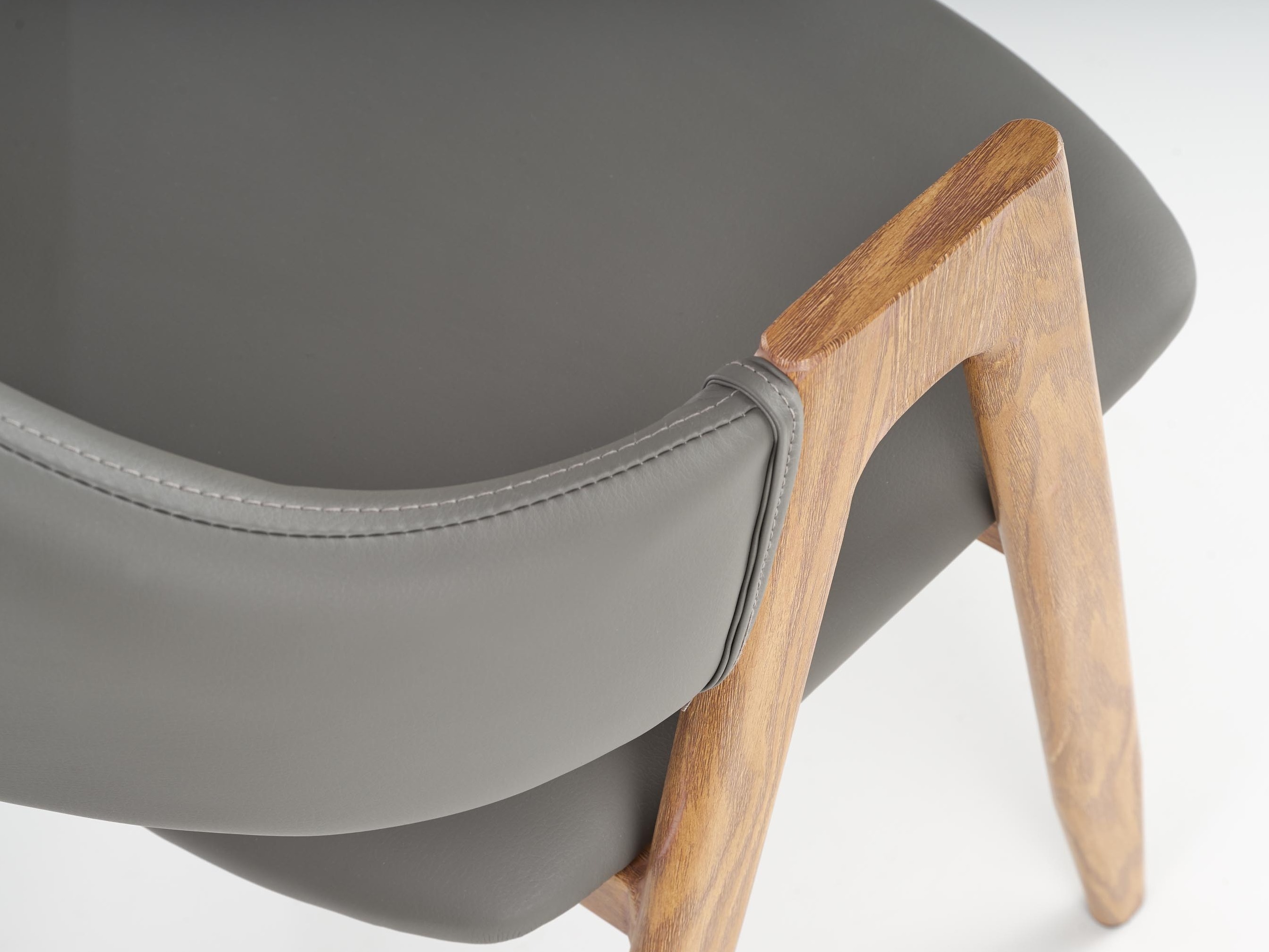 Tool Houston 561 (Hall + tamm)