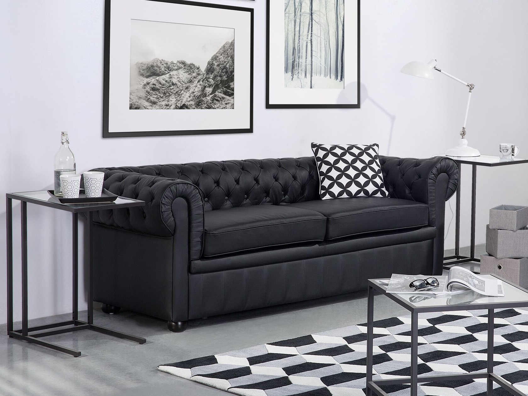 Chesterfield diivan Berwyn 832 (Must)