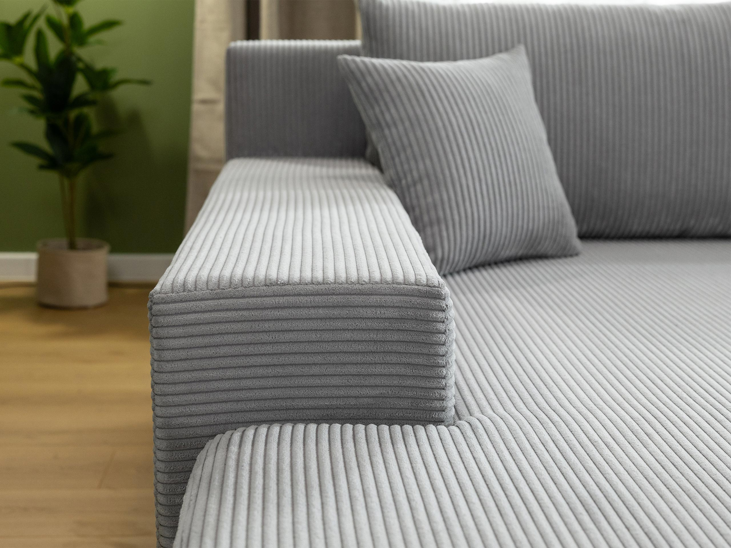 Nurgadiivan Comfivo Equus (Coral 65)